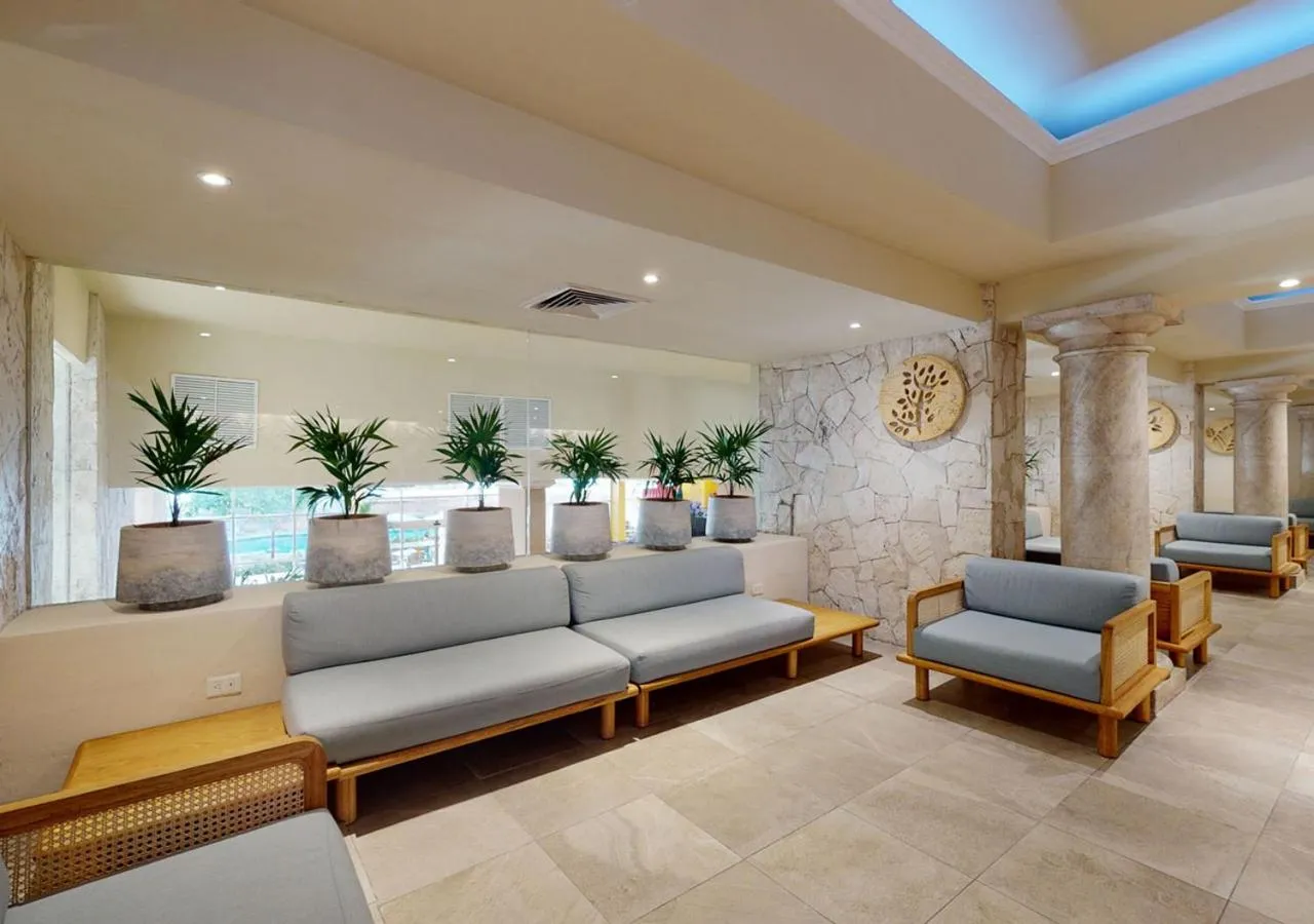 Lobby or reception in Grand Park Royal Cancun - All Inclusive