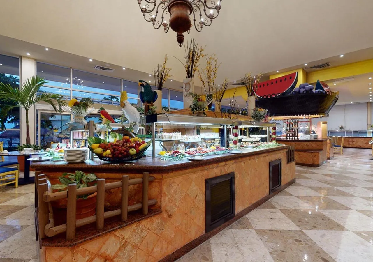 Restaurant/places to eat in Grand Park Royal Cancun - All Inclusive