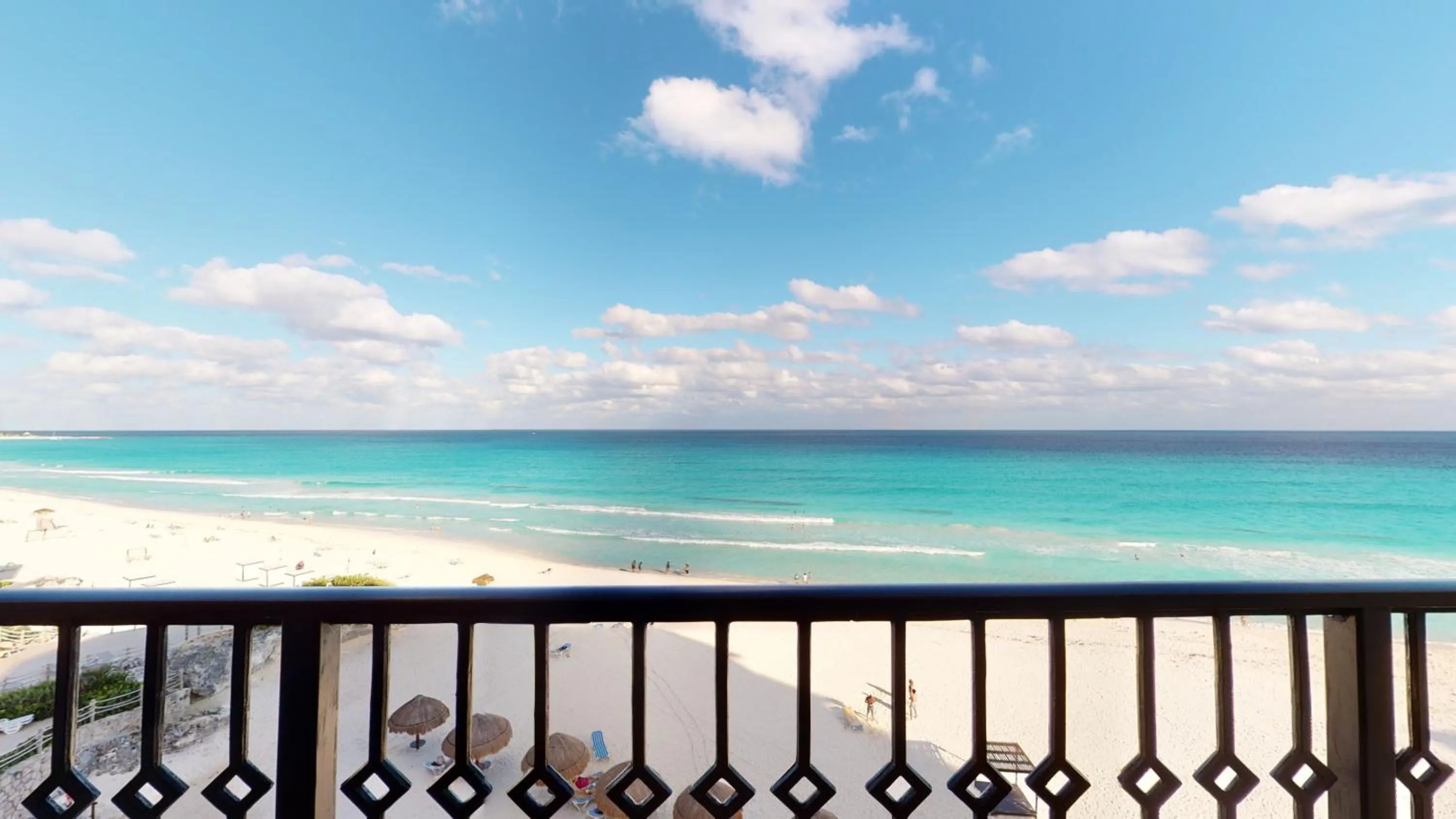 Premier Superior Ocean Front in Grand Park Royal Cancun - All Inclusive