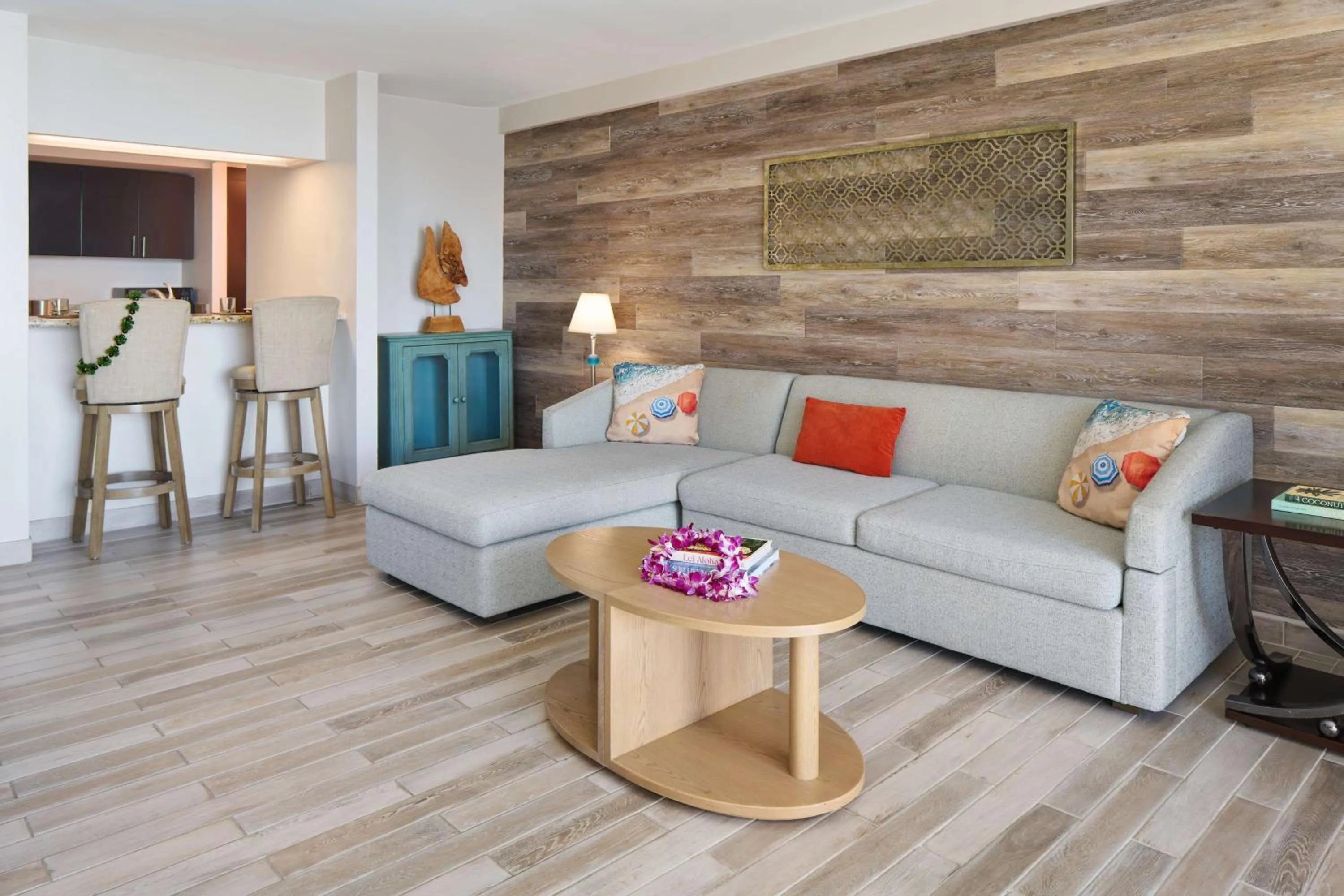 Photo of the whole room in OUTRIGGER Waikiki Beachcomber Hotel