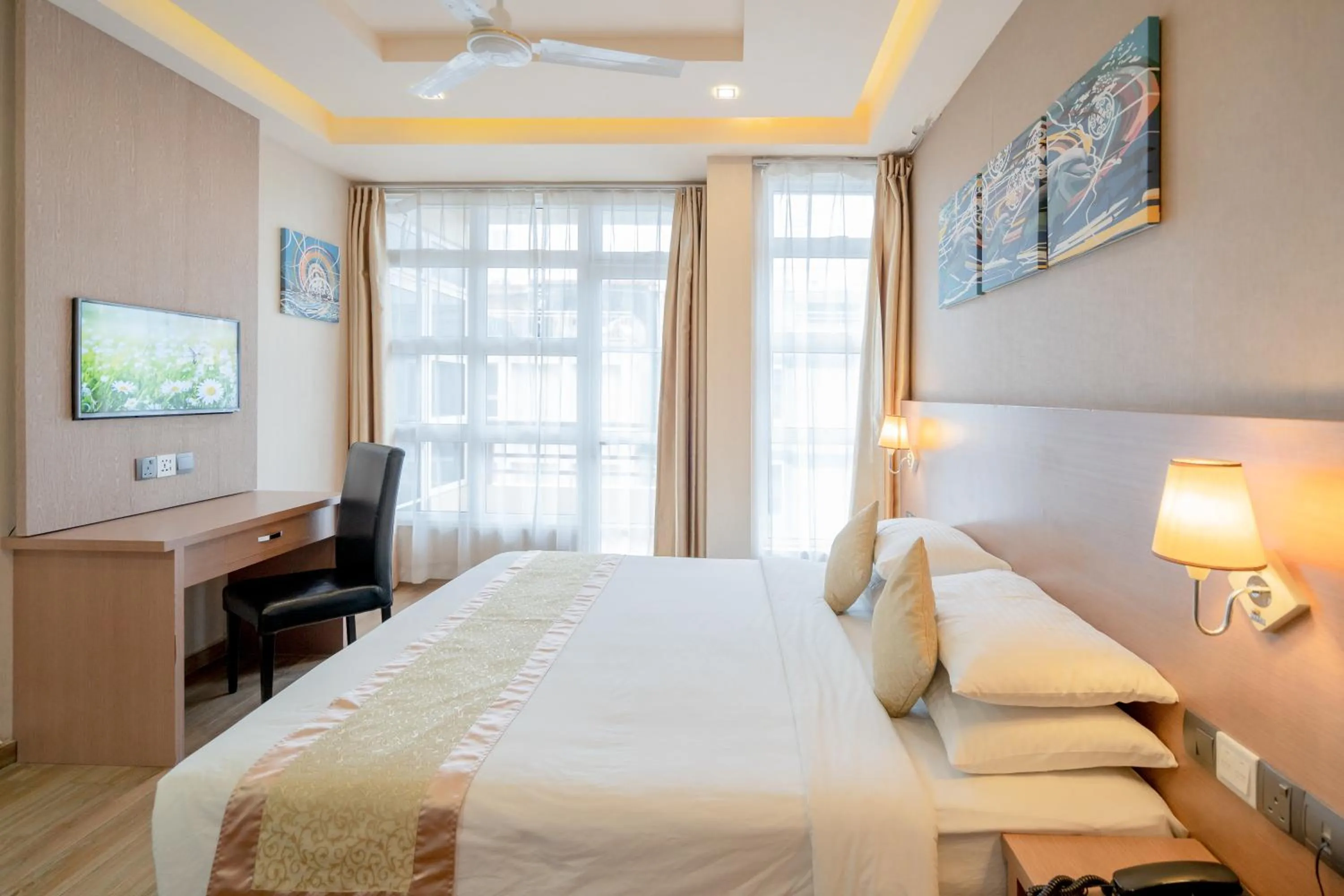 TV and multimedia, Bed in Three Inn