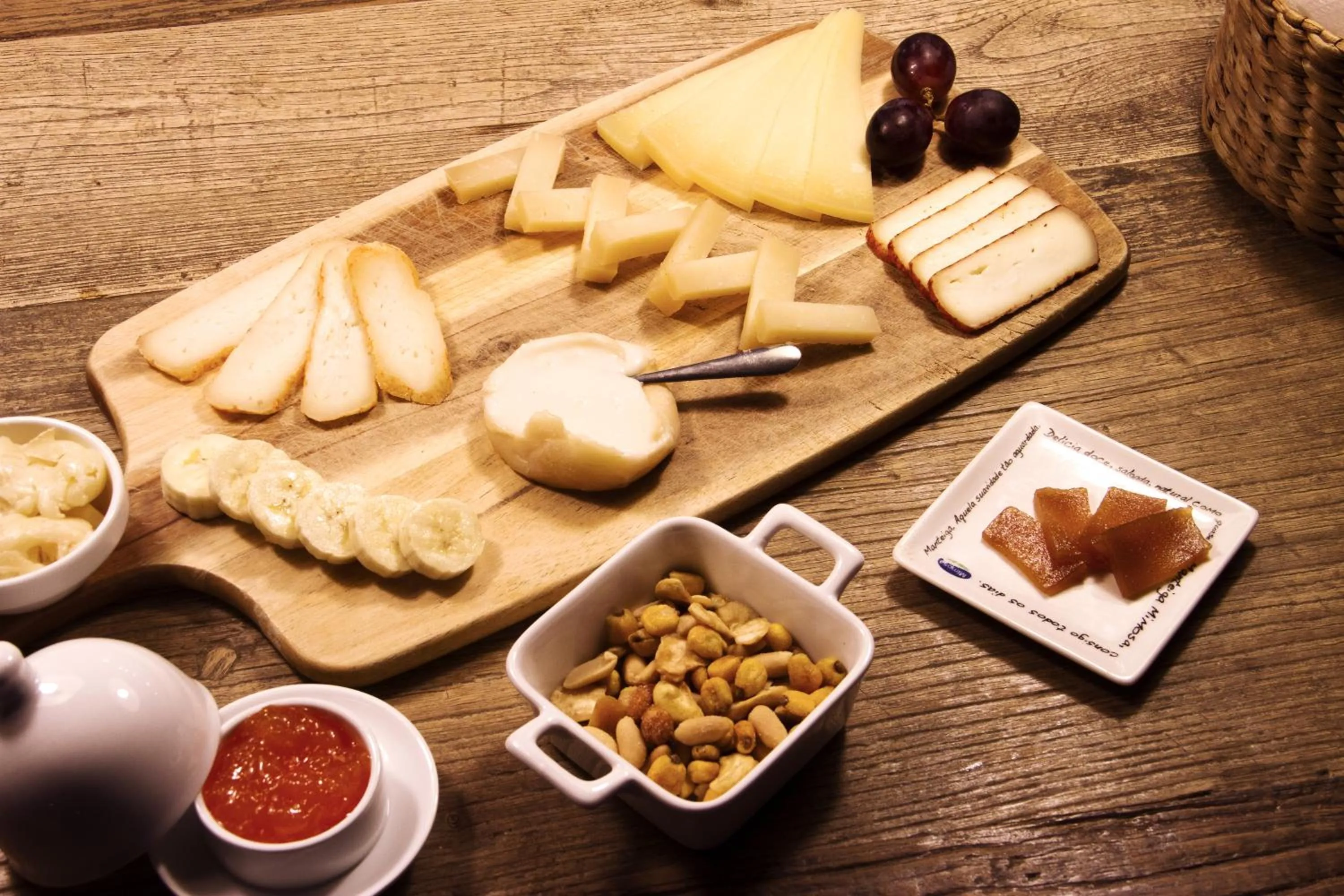 Food in Casa das Janelas com Vista