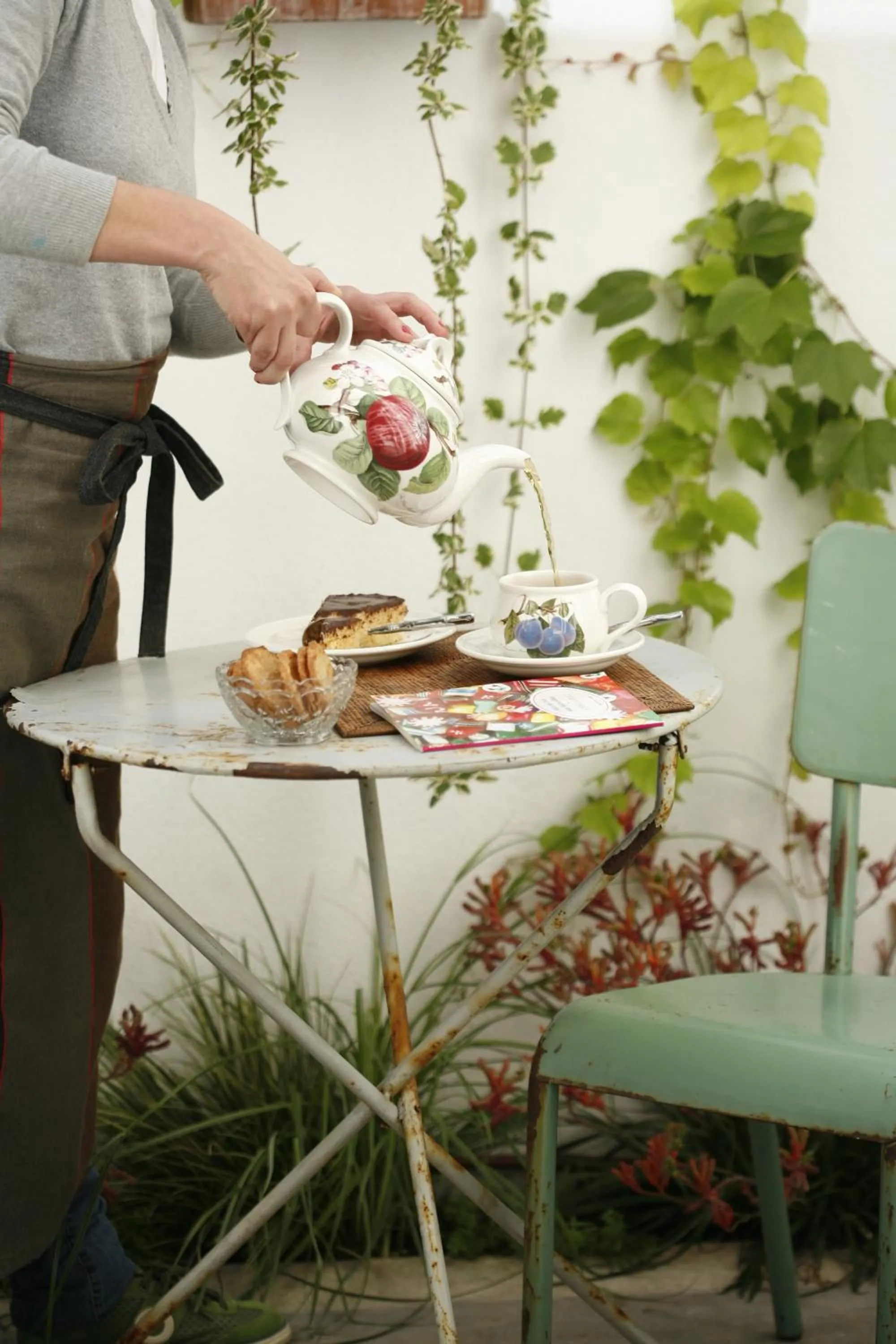 Coffee/tea facilities in Casa das Janelas com Vista