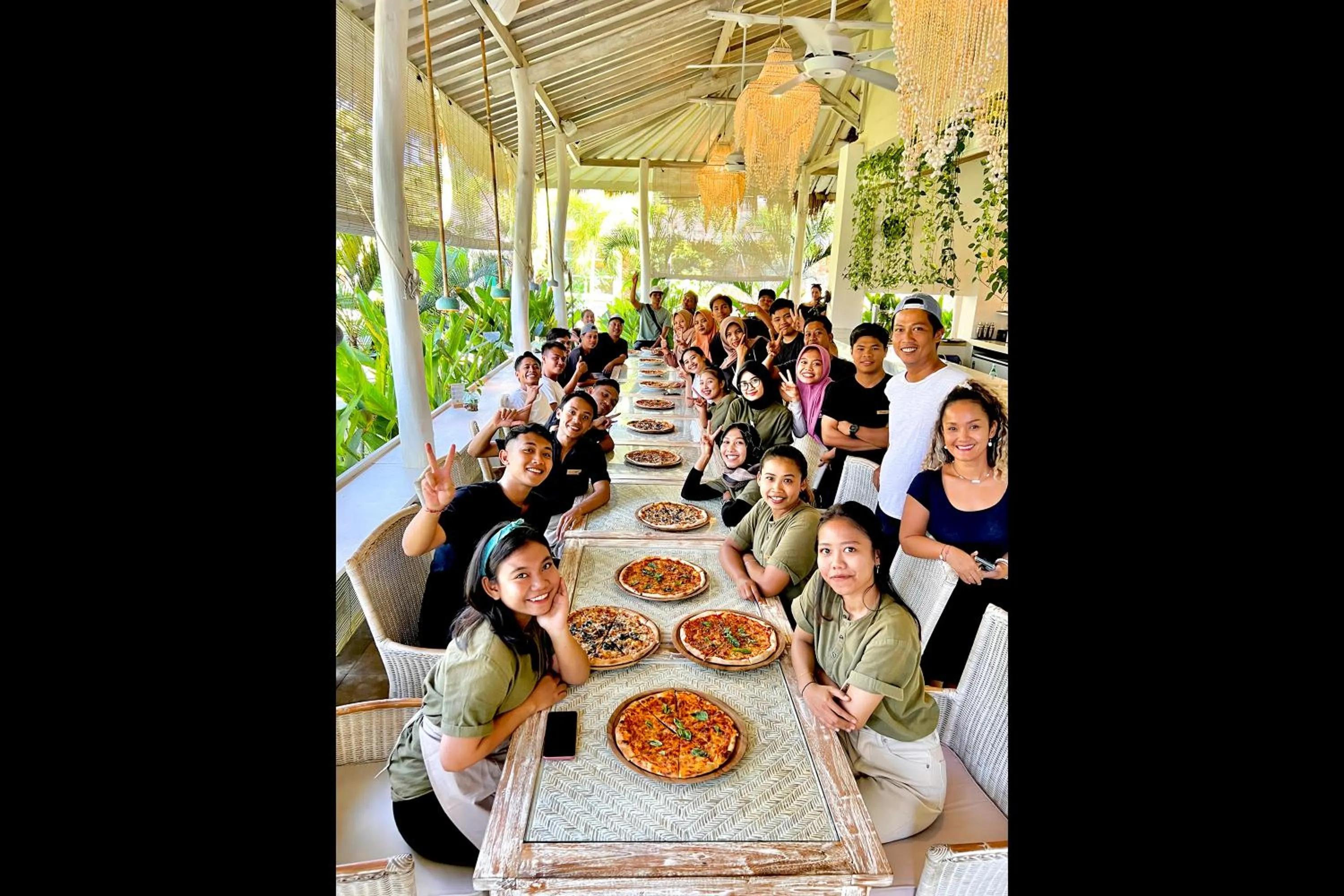 Restaurant/places to eat in Rascals Hotel - Adults Only