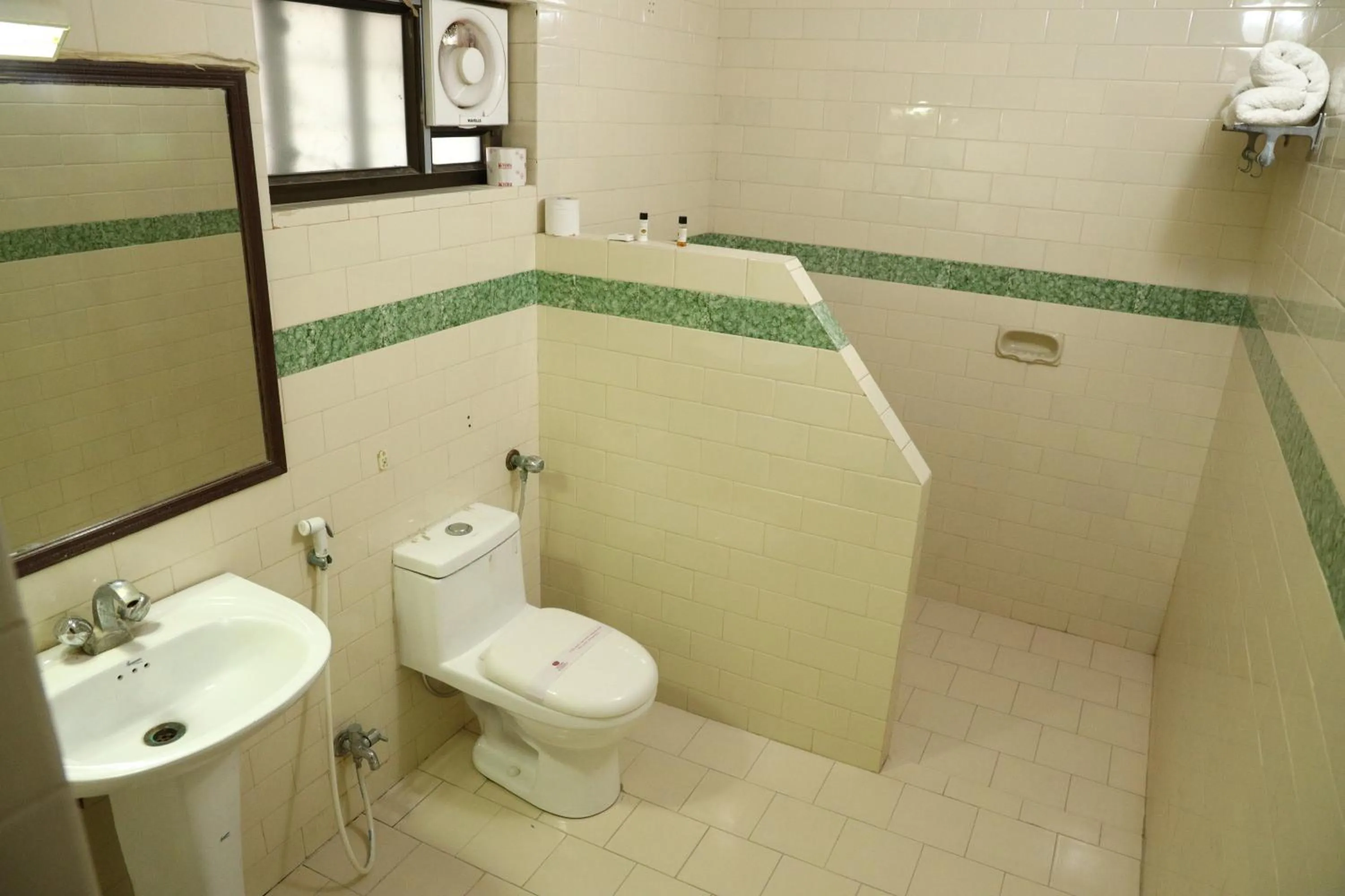 Thar Exotica Hotel & Resorts In Bikaner