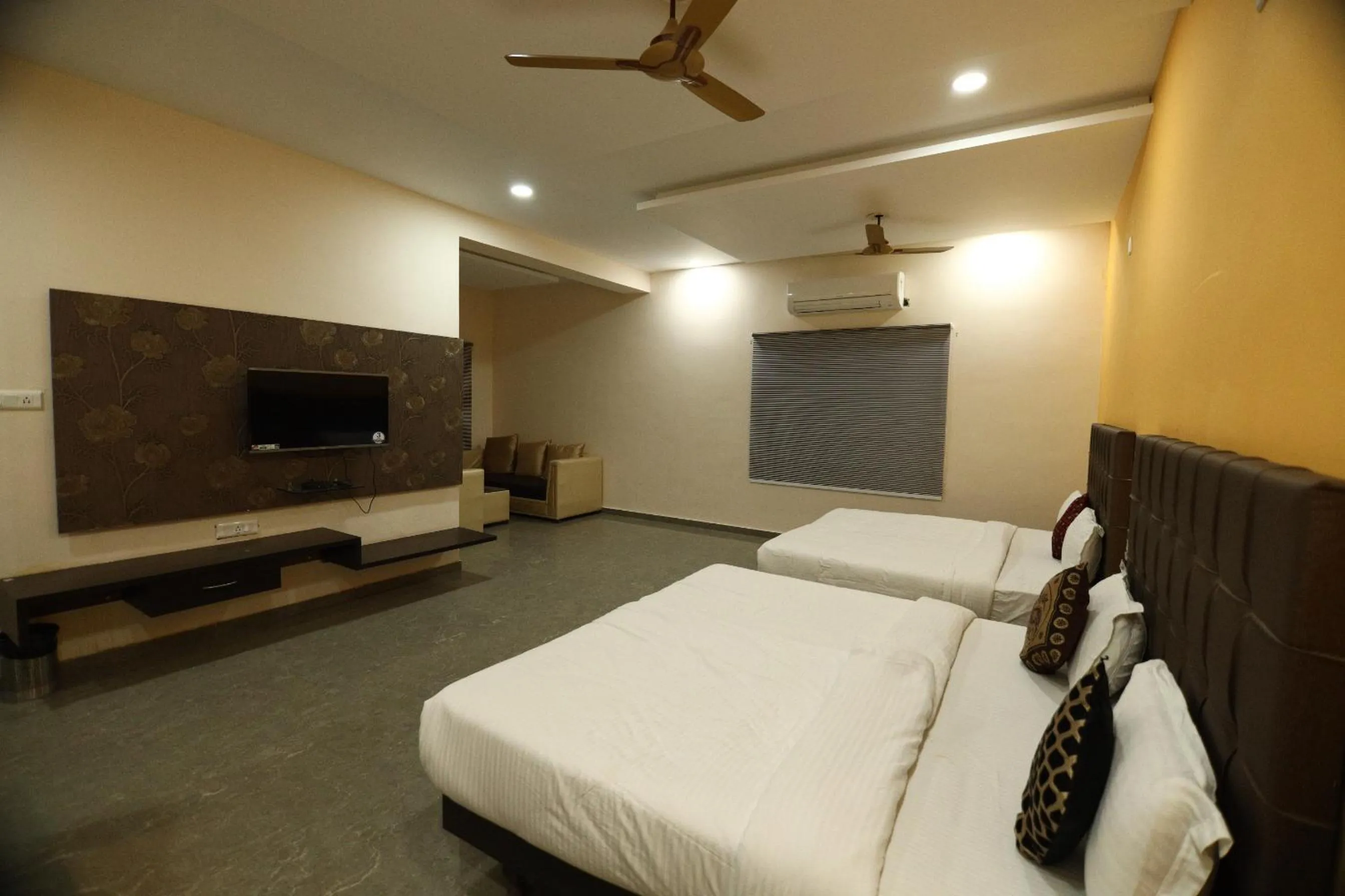 Bedroom, Bed in Thar Exotica Hotel & Resorts In Bikaner