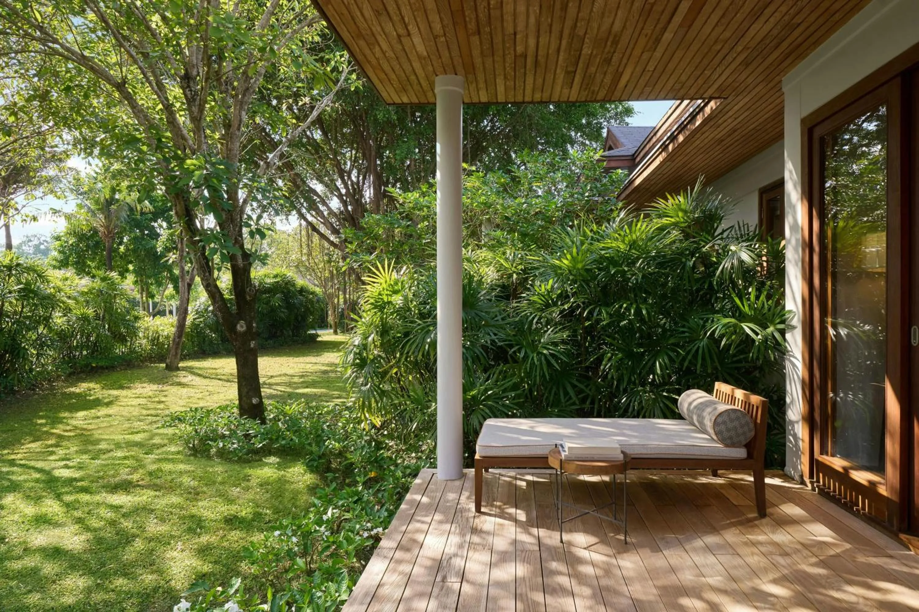 Photo of the whole room in Legacy Mekong, Can Tho, Autograph Collection