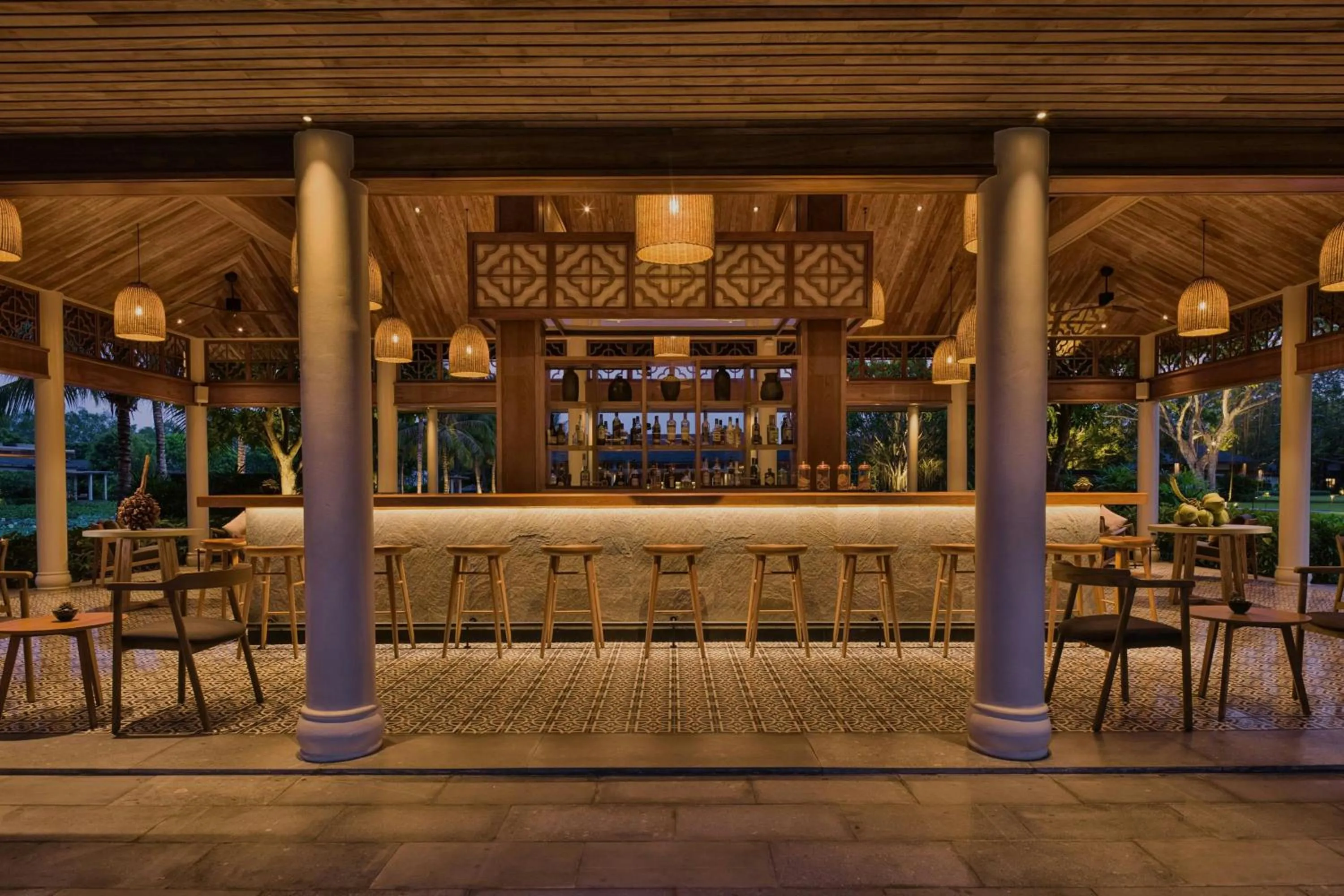 Lounge or bar in Legacy Mekong, Can Tho, Autograph Collection