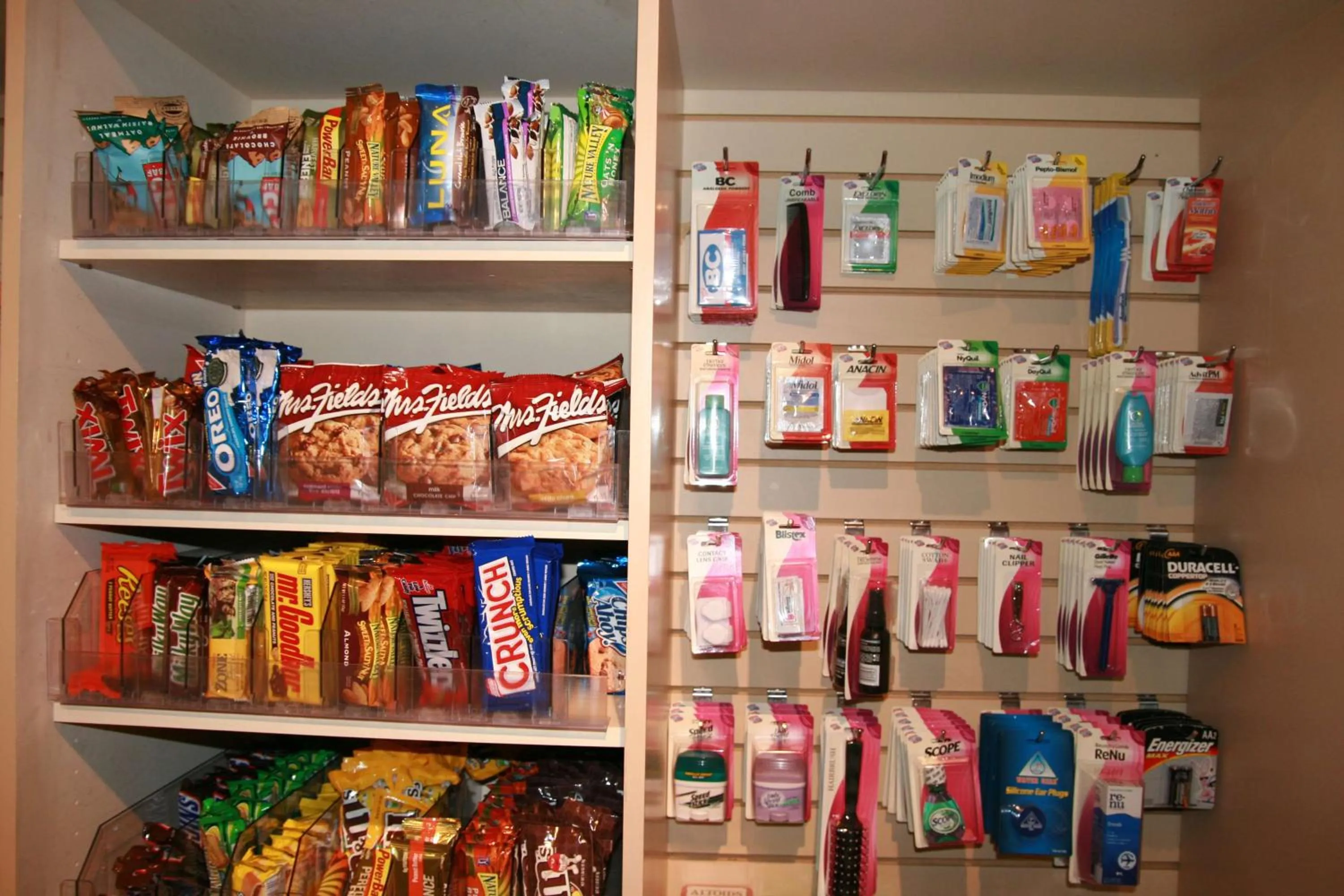 Restaurant/places to eat in Hilton Garden Inn Edison/Raritan Center