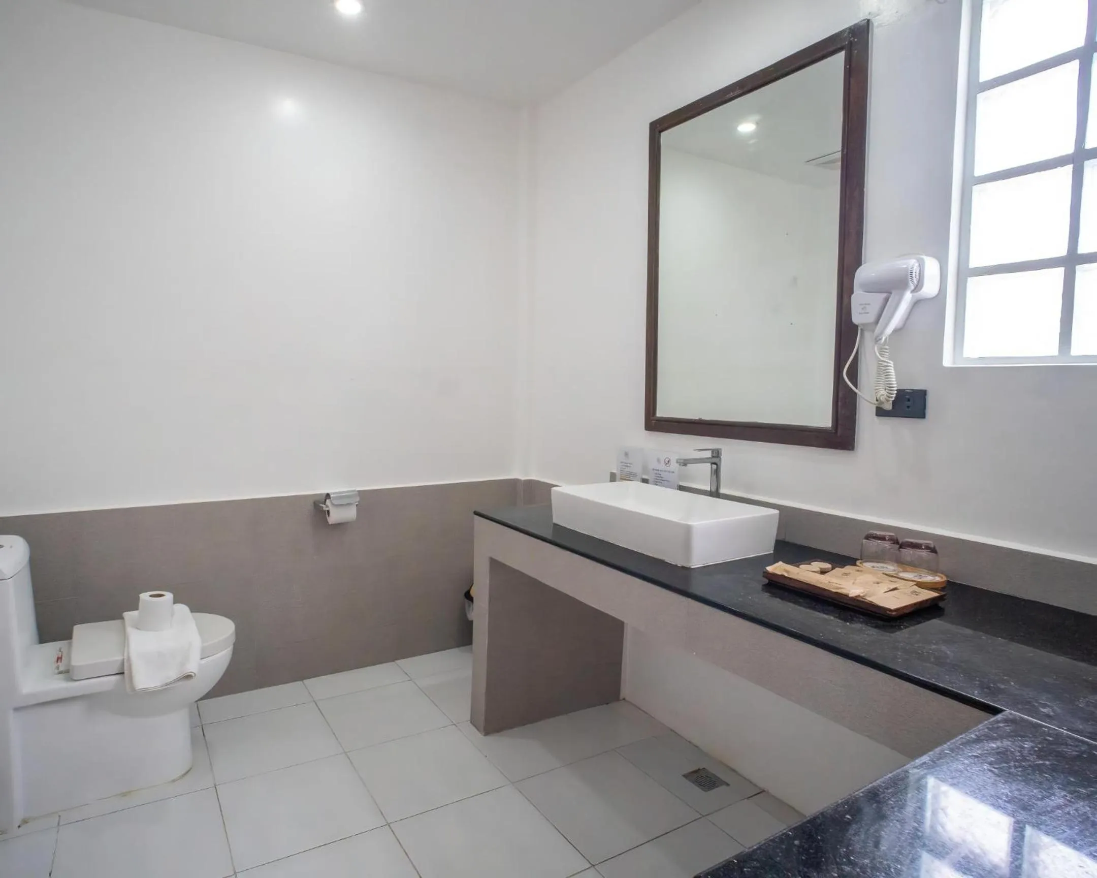 Shower in Amihan Resort