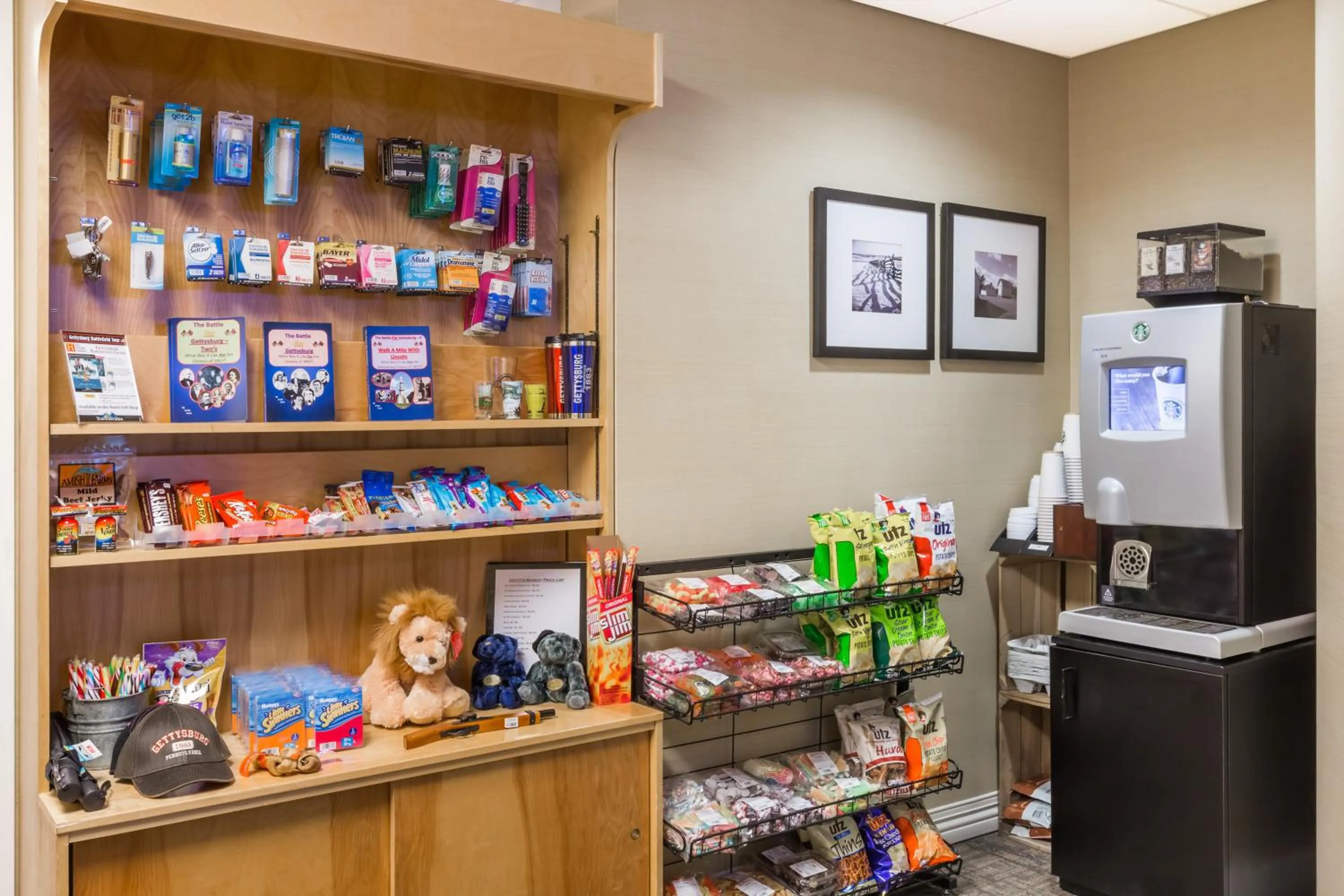 On-site shops in Wyndham Gettysburg Hotel & Conference Center