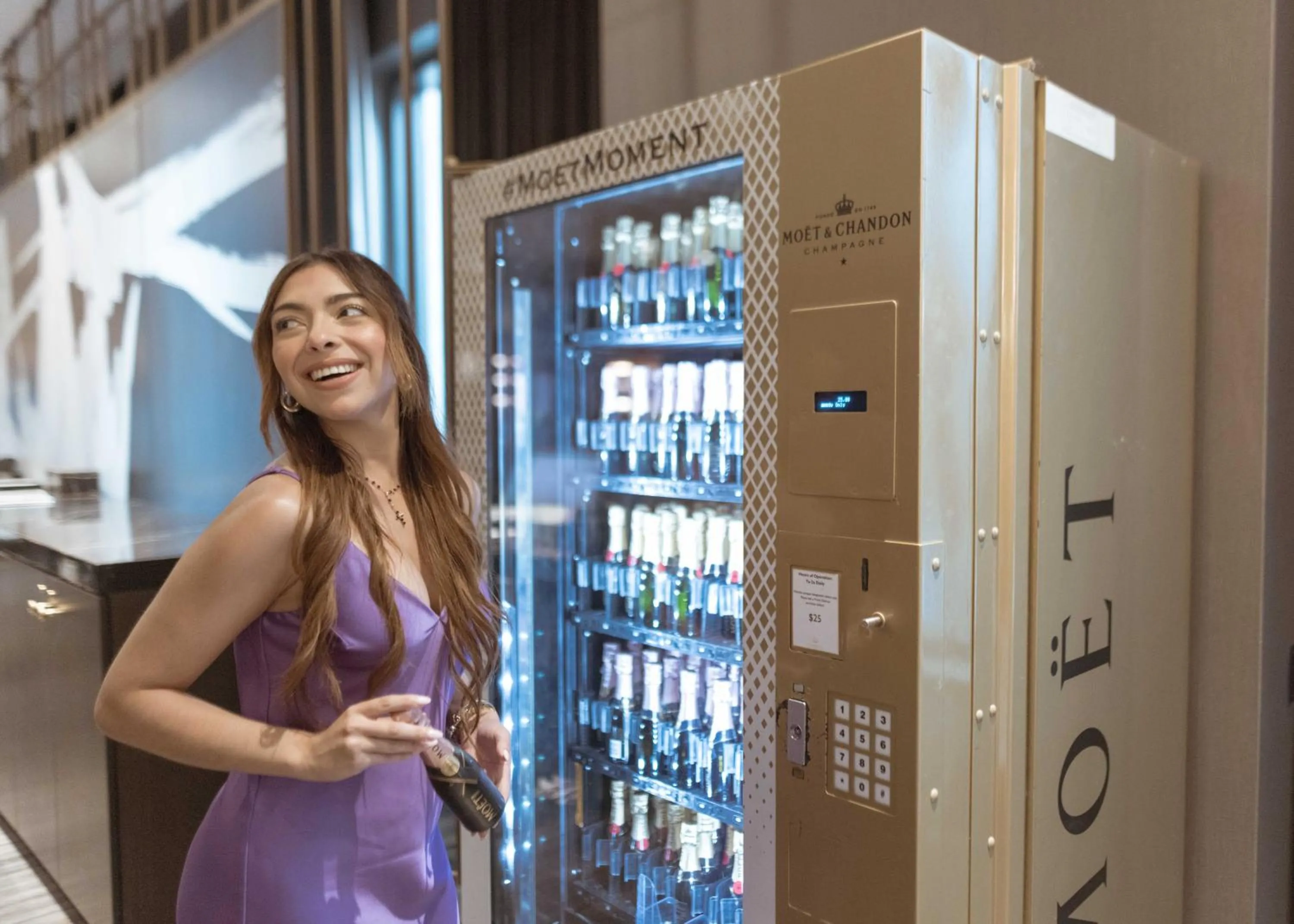 Drinks in The Gwen, a Luxury Collection Hotel, Michigan Avenue Chicago