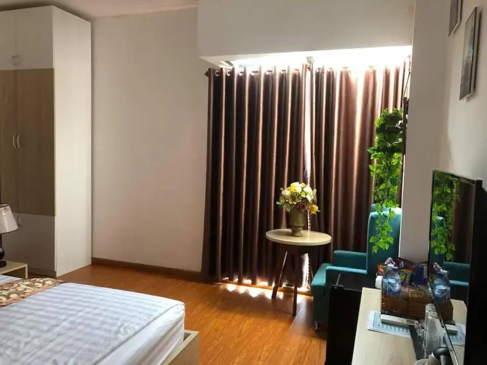 Deluxe Single Room in Phi Long Hotel Deluxe Single Room in Phi Long Hotel