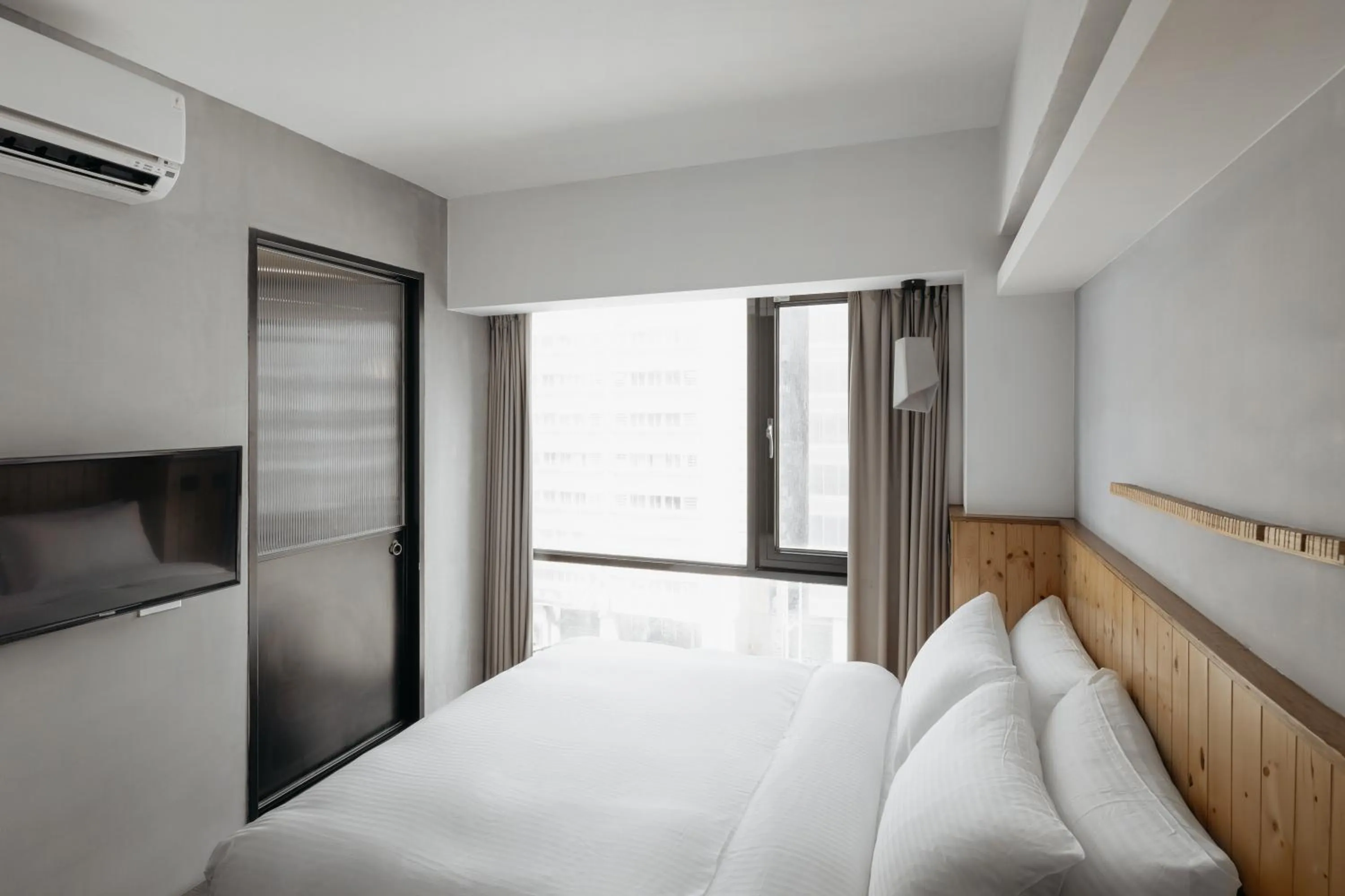 Bed in Just Inn Xin Yi 正旅館 信義