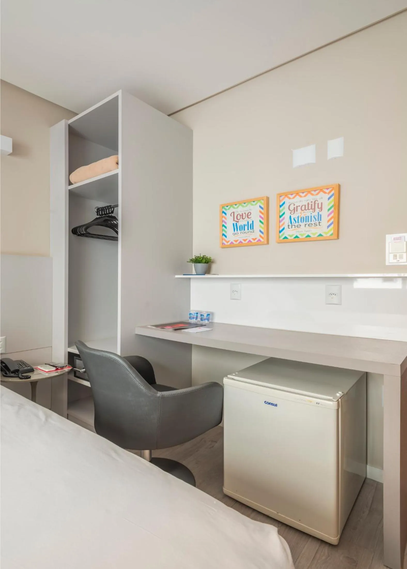 Bedroom in Hotel Melo