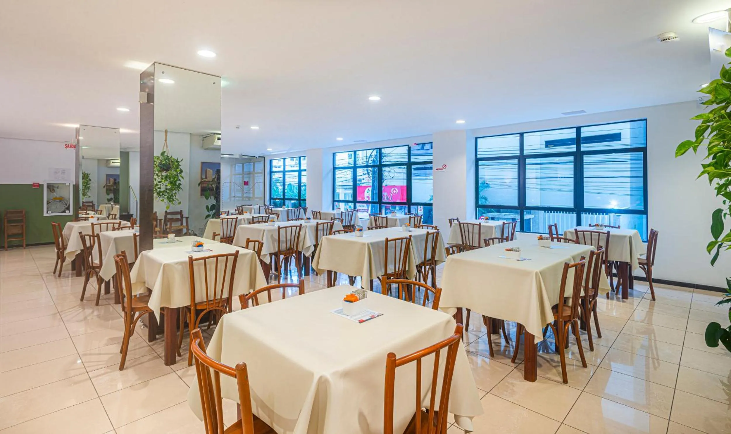 Breakfast in Hotel Melo