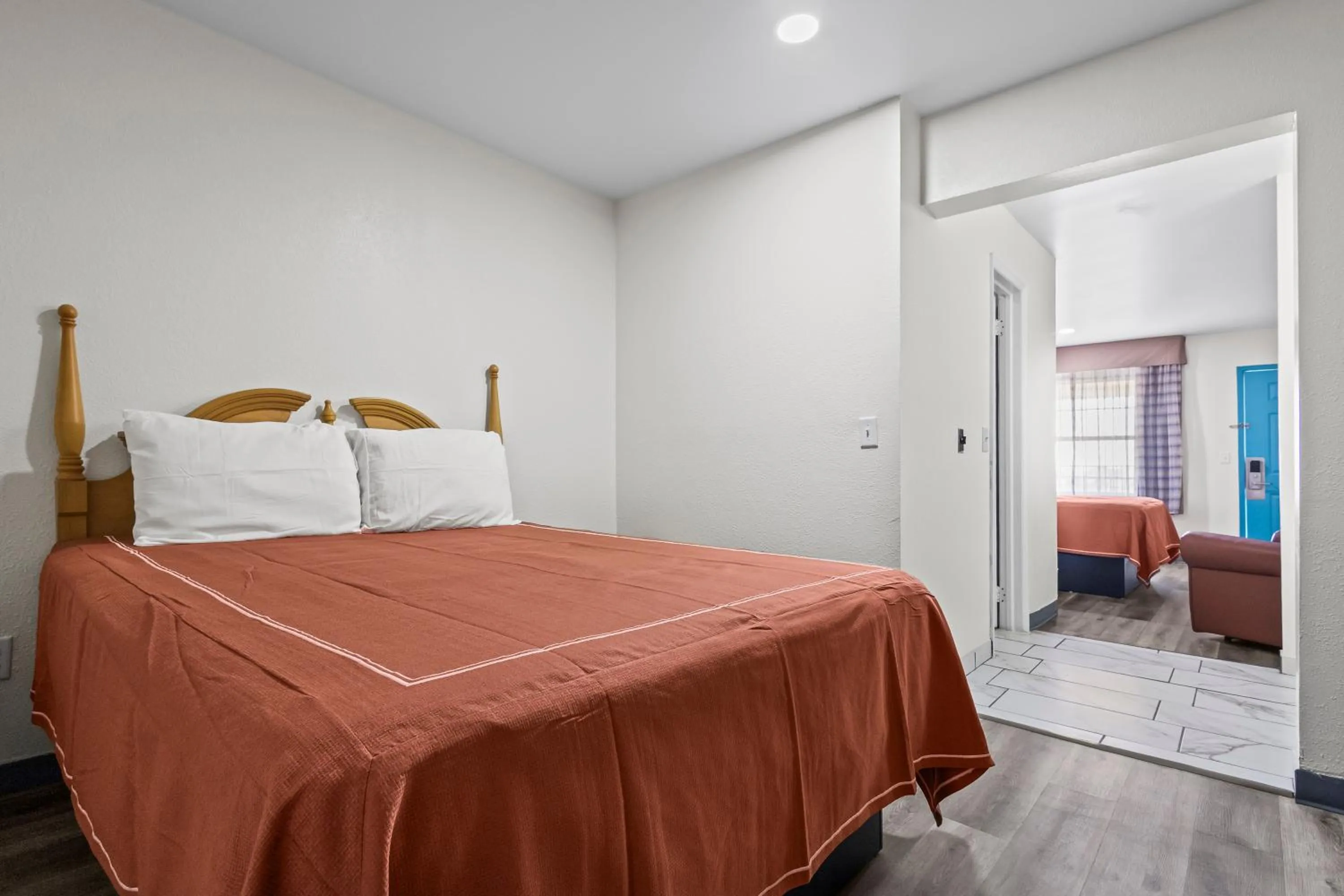 Bedroom, Bed in Capital O First Heritage Inn Rantoul IL I 57