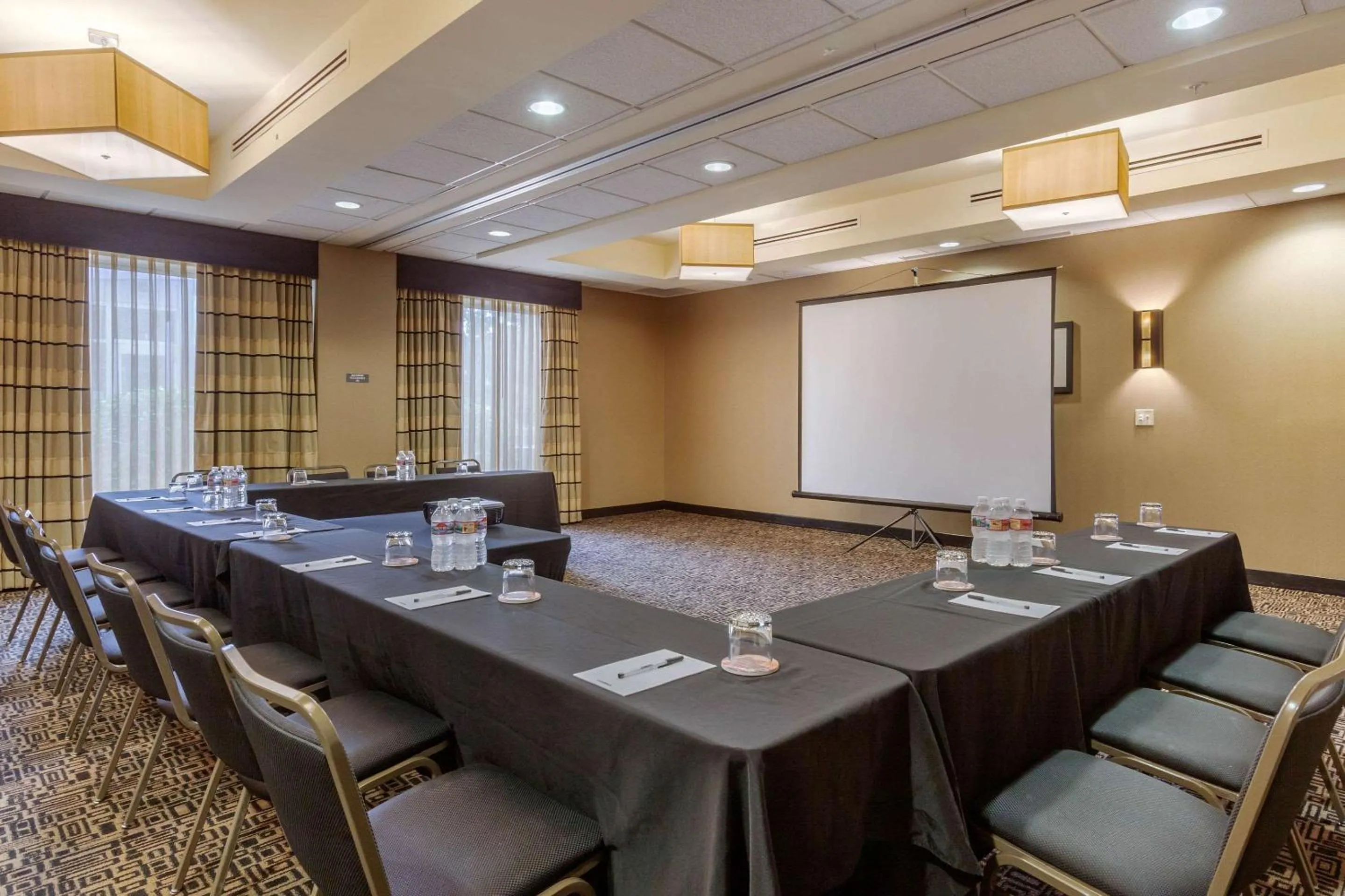 Meeting/conference room in Cambria Hotel Denver International Airport