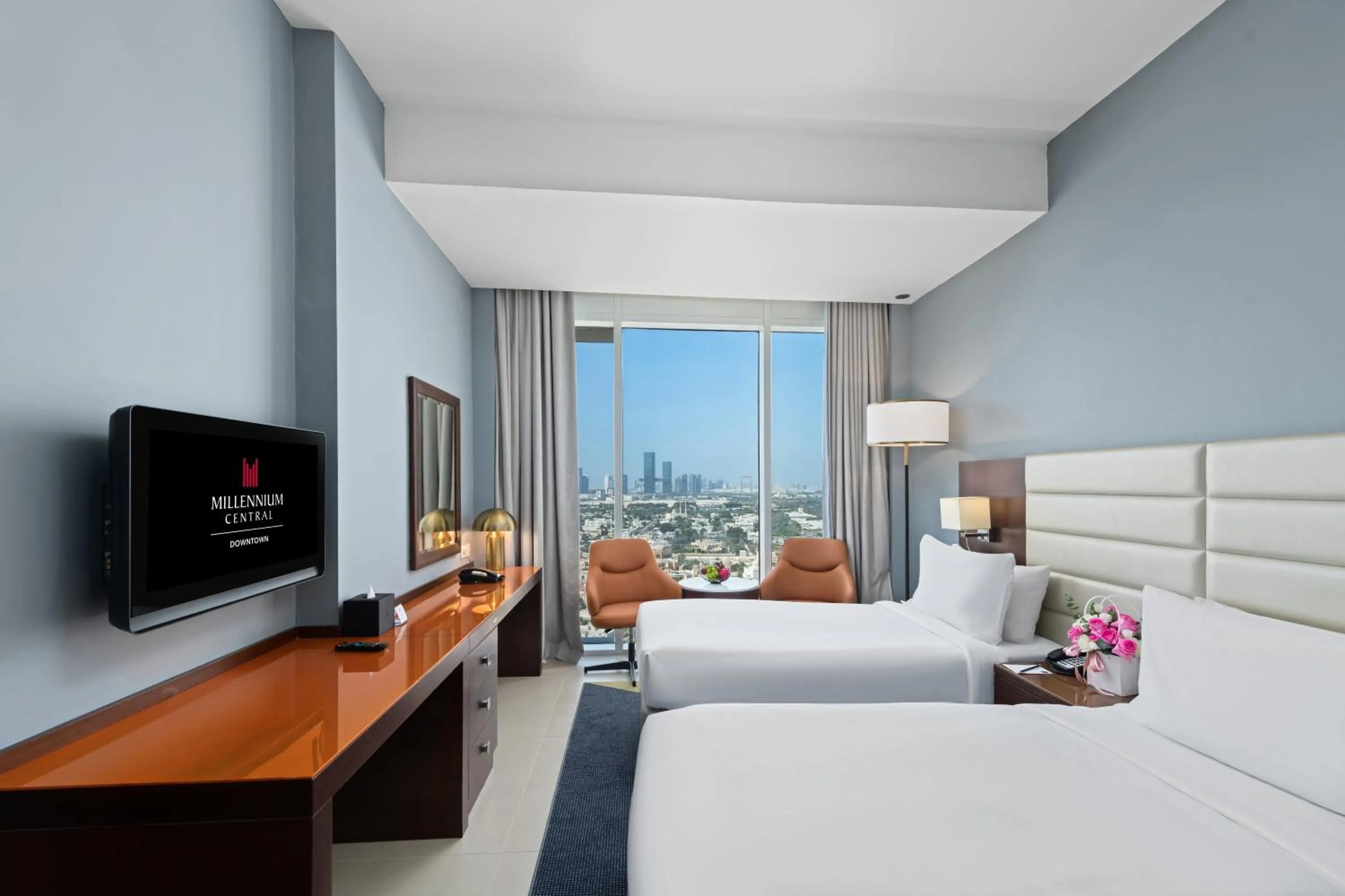 Bedroom, Bed in Millennium Central Downtown - Dubai
