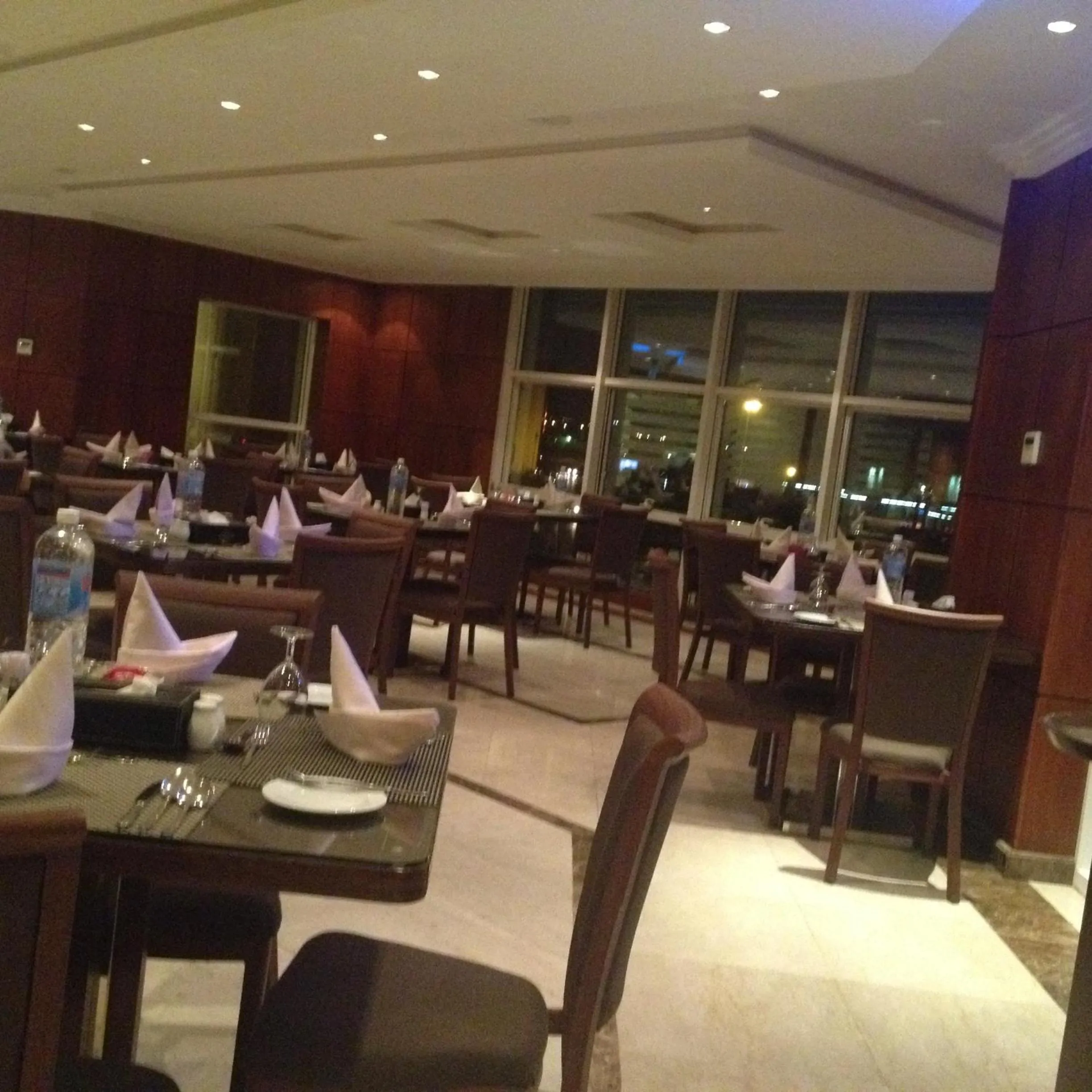 Restaurant/places to eat in Executives Hotel - Azizia