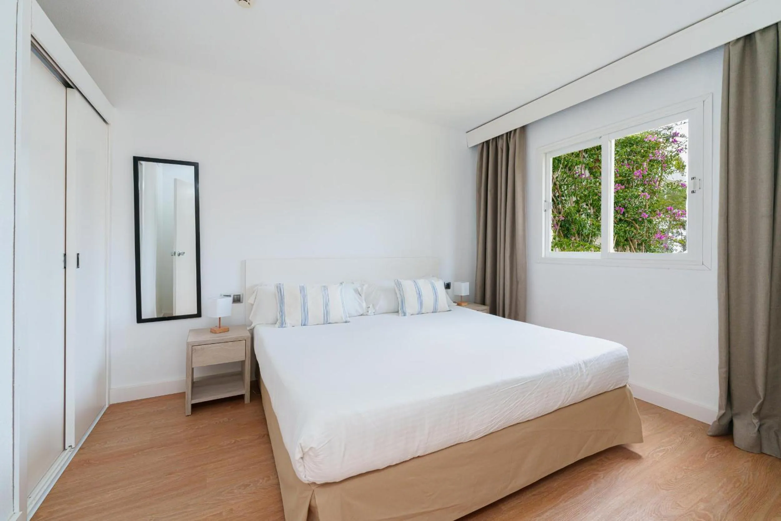 Bed in Apartamentos Ferrer Lime Playa de Alcudia