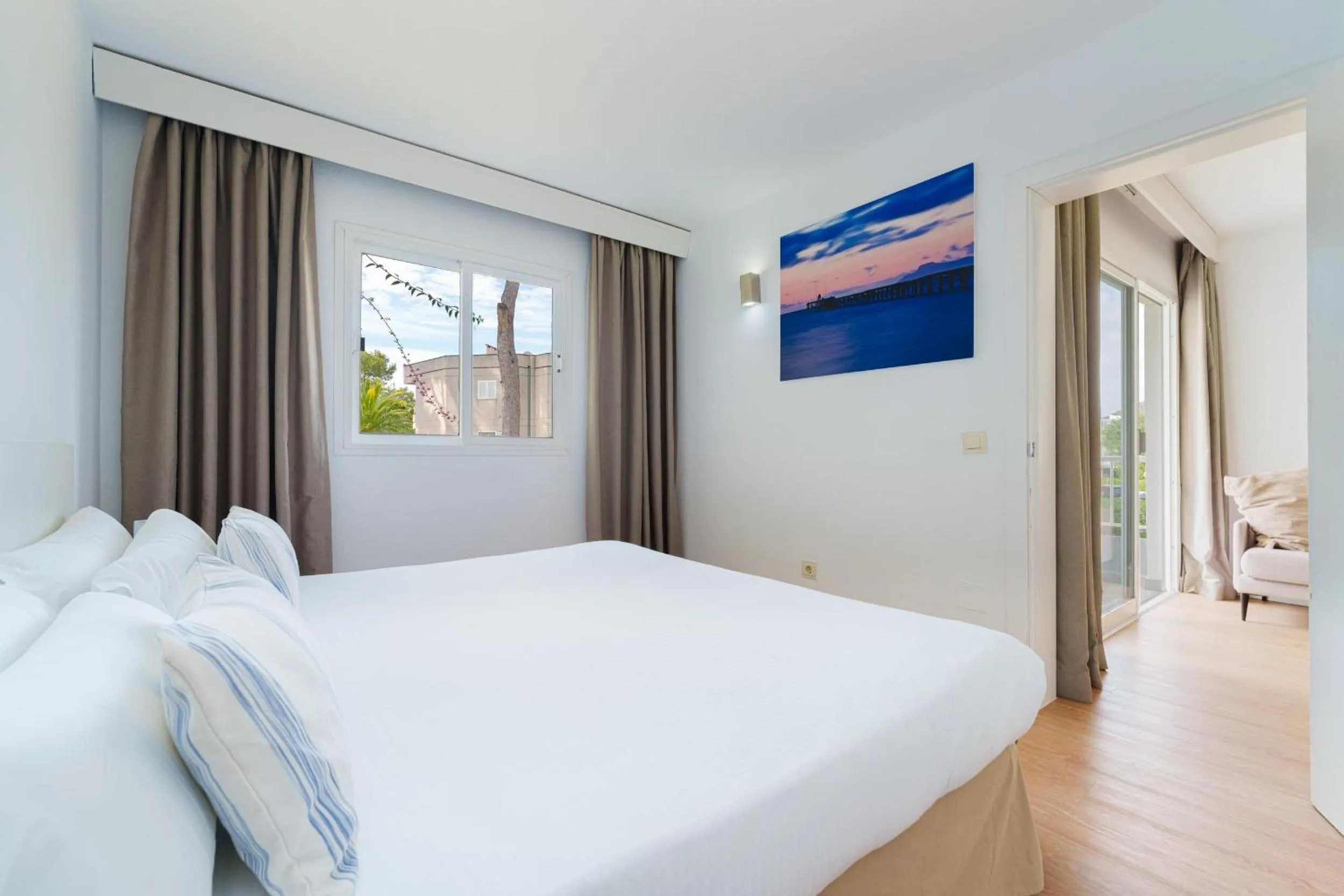 Bedroom, Bed in Apartamentos Ferrer Lime Playa de Alcudia
