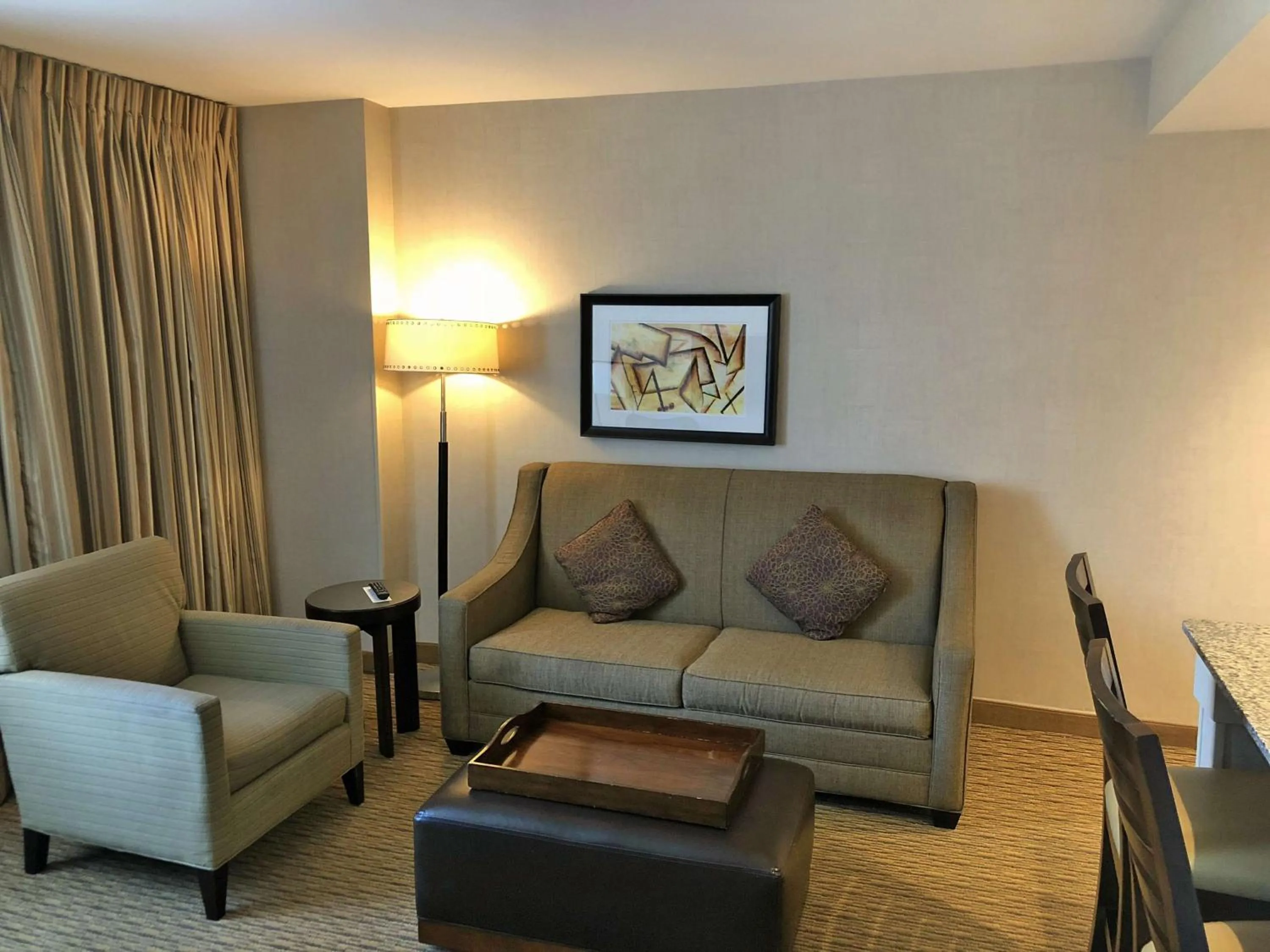 Living room in Homewood Suites by Hilton Baltimore