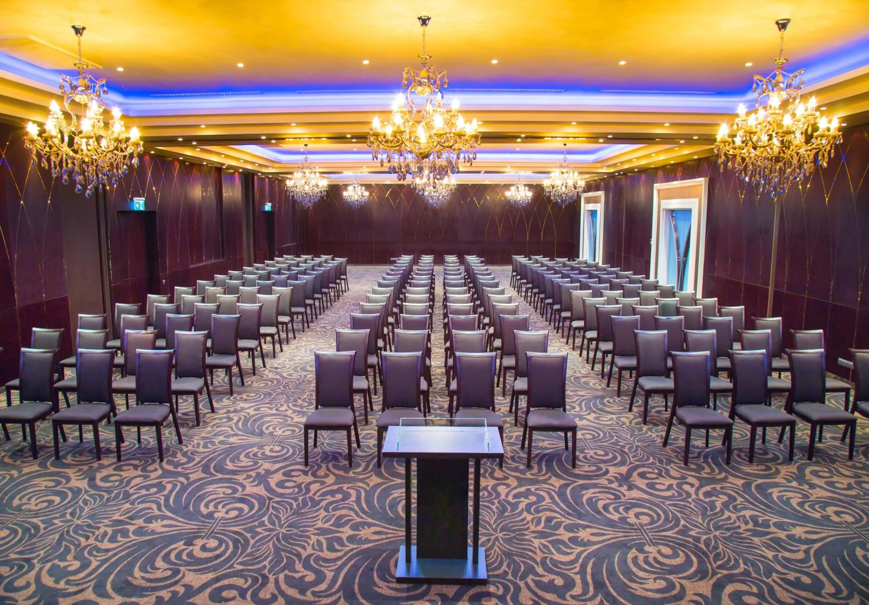 Banquet/Function facilities in Lamana Hotel