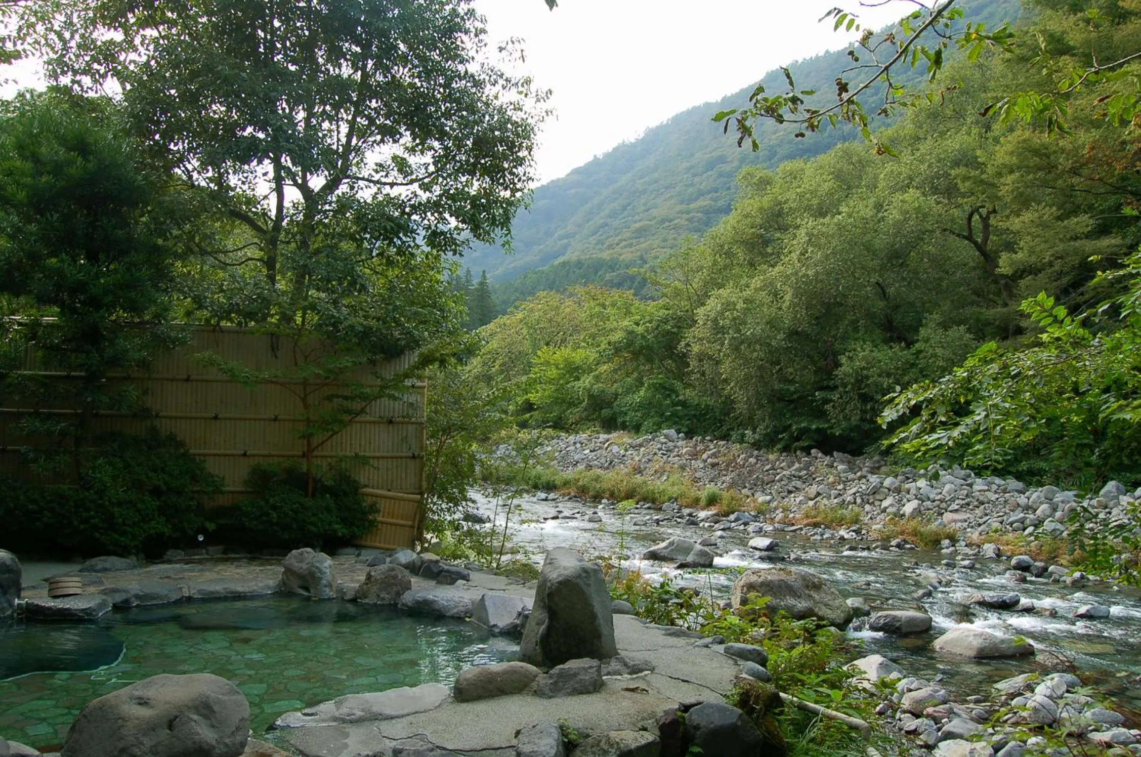 Hot Spring Bath, Natural Landscape in Ryokan Kijitei Hoeiso