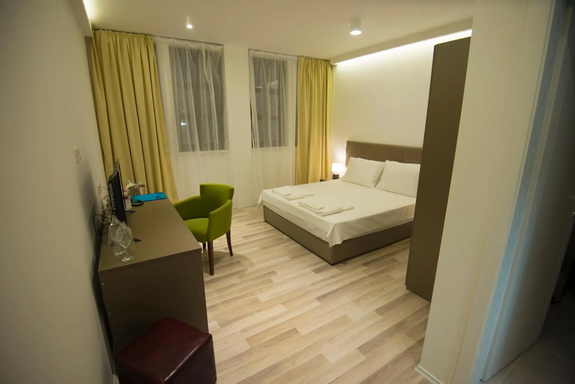 Photo of the whole room, Bed in Hotel Village