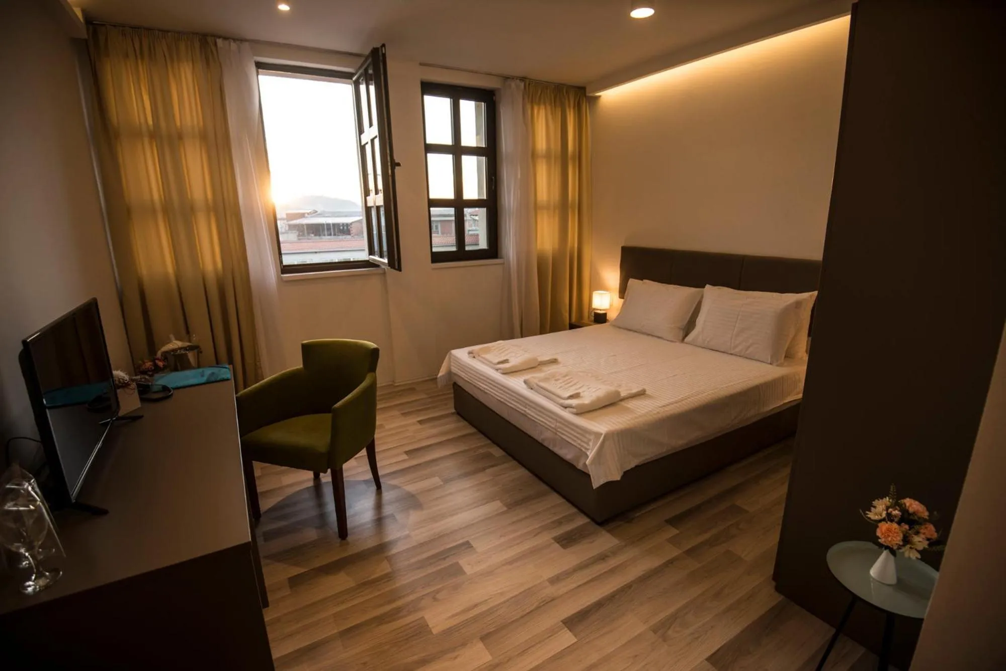 Photo of the whole room, Bed in Hotel Village