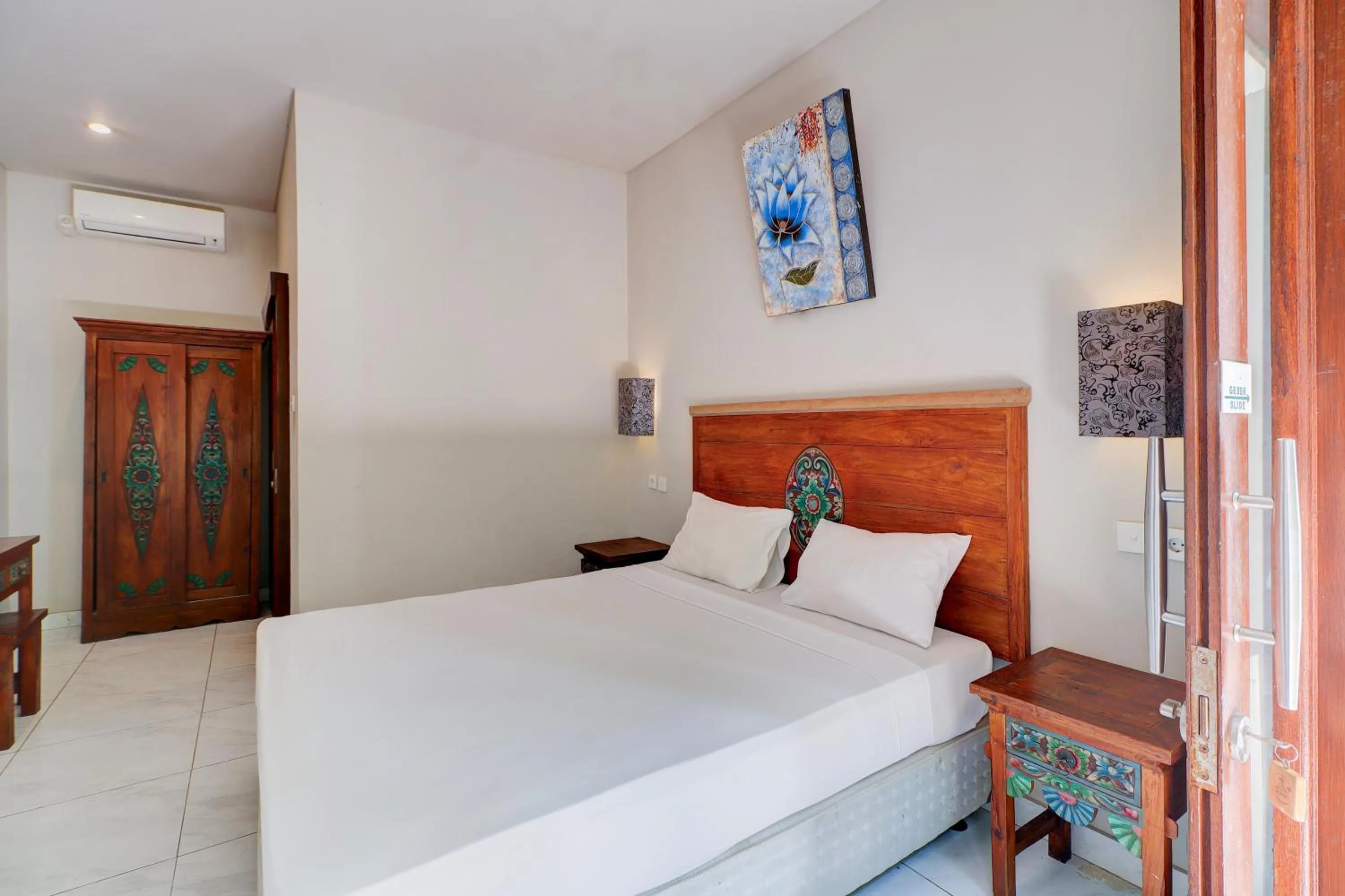 Bed in Collection O Bali near Sanur Beach formerly Akarsa Kokoro