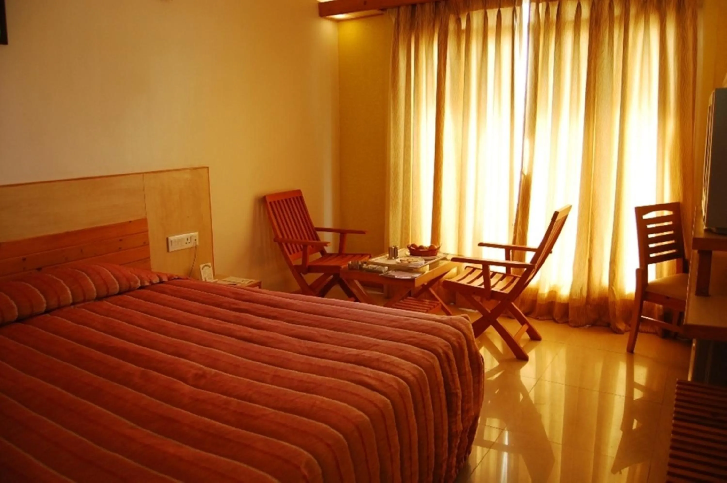 Photo of the whole room in Cambay Sapphire, Gandhinagar