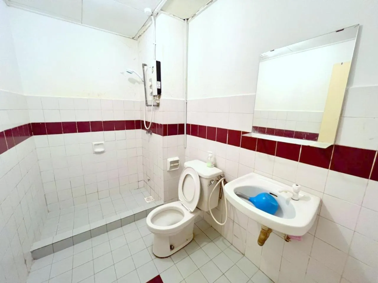 Bathroom in Maya Apartment Bay View Villas