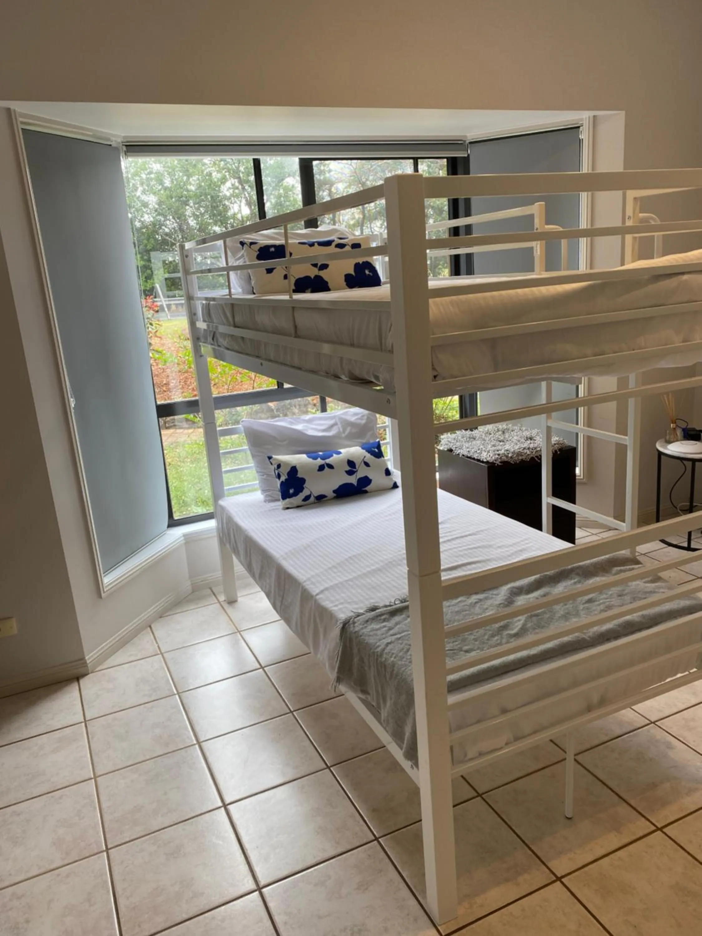 Bedroom, Bed in Koala Cabins Sunshine Coast