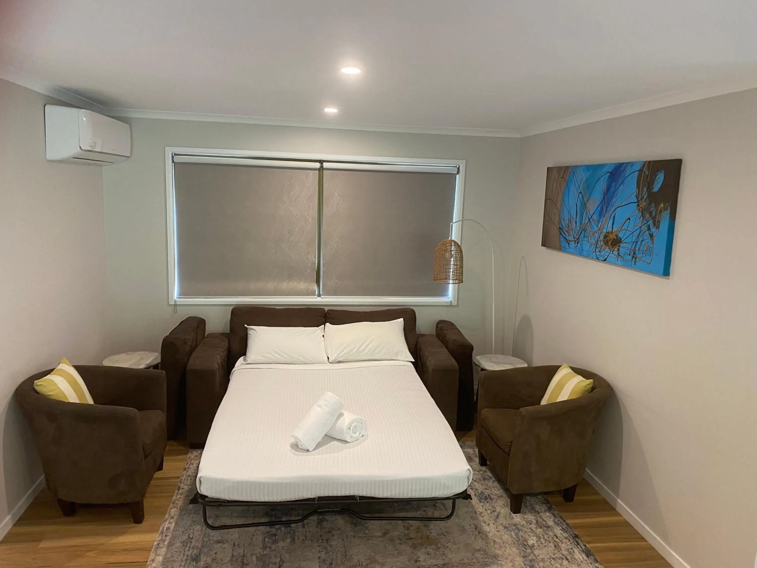 Bed in Koala Cabins Sunshine Coast