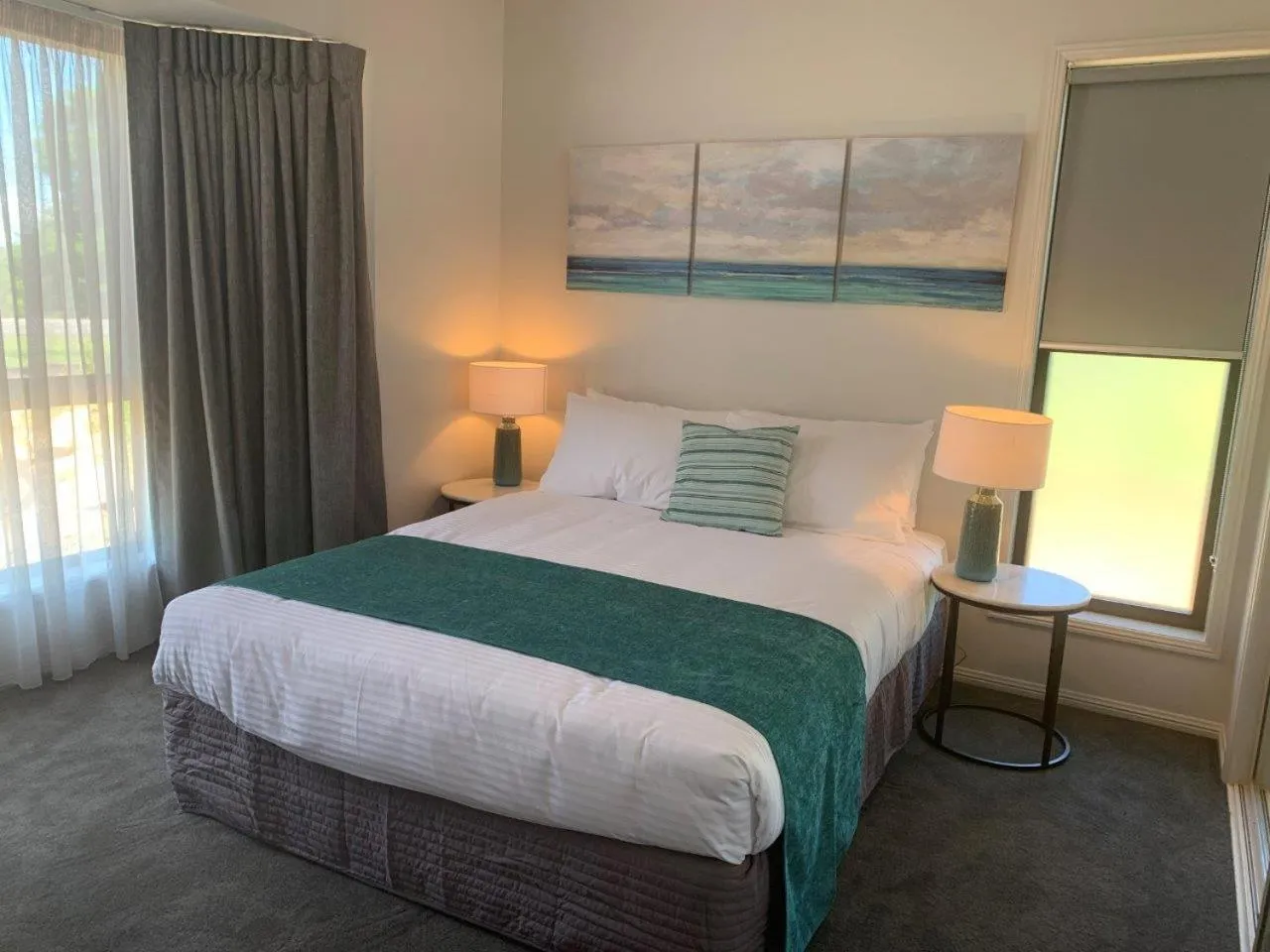 Bedroom, Bed in Koala Cabins Sunshine Coast