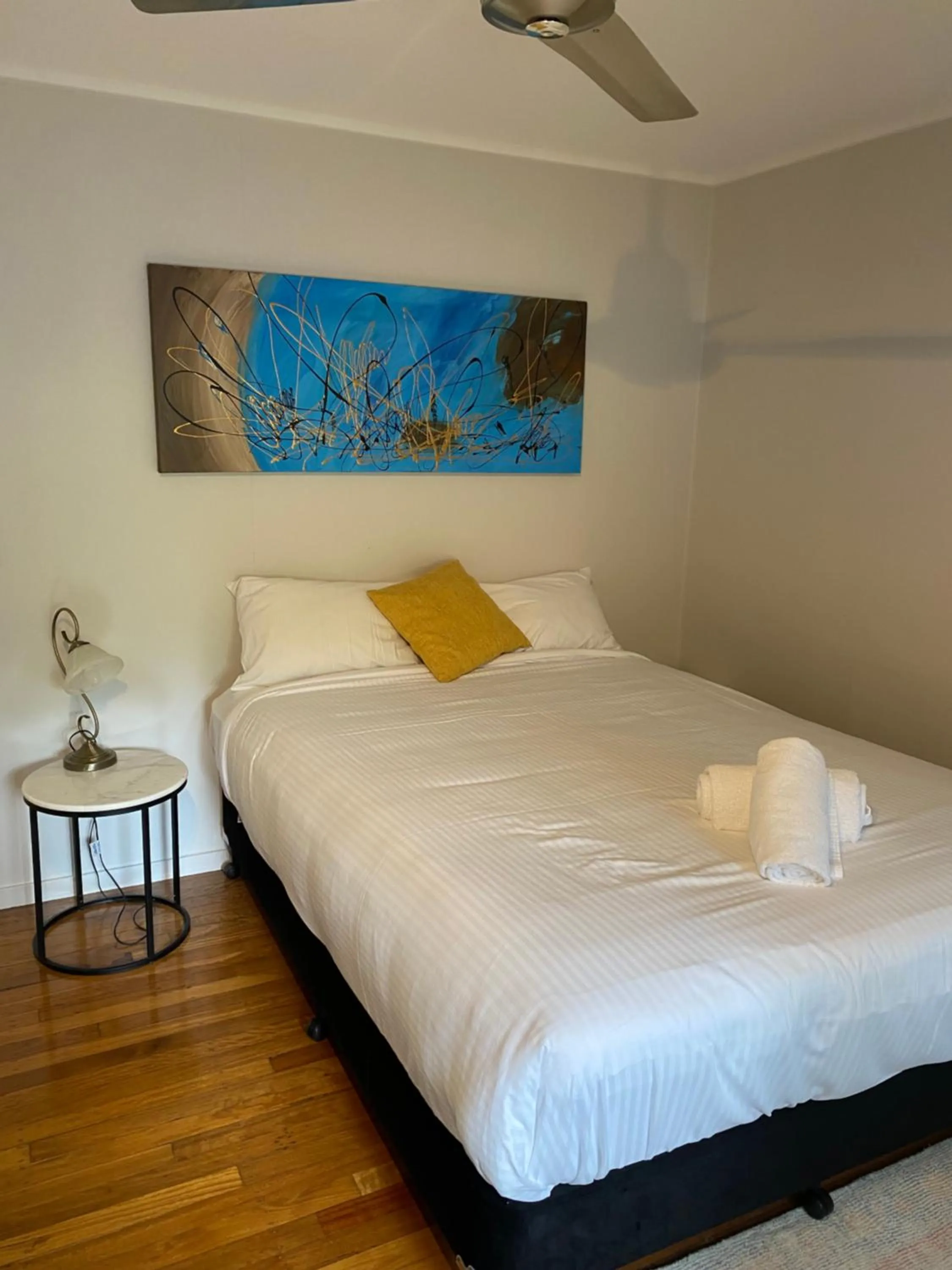 Bedroom, Bed in Koala Cabins Sunshine Coast