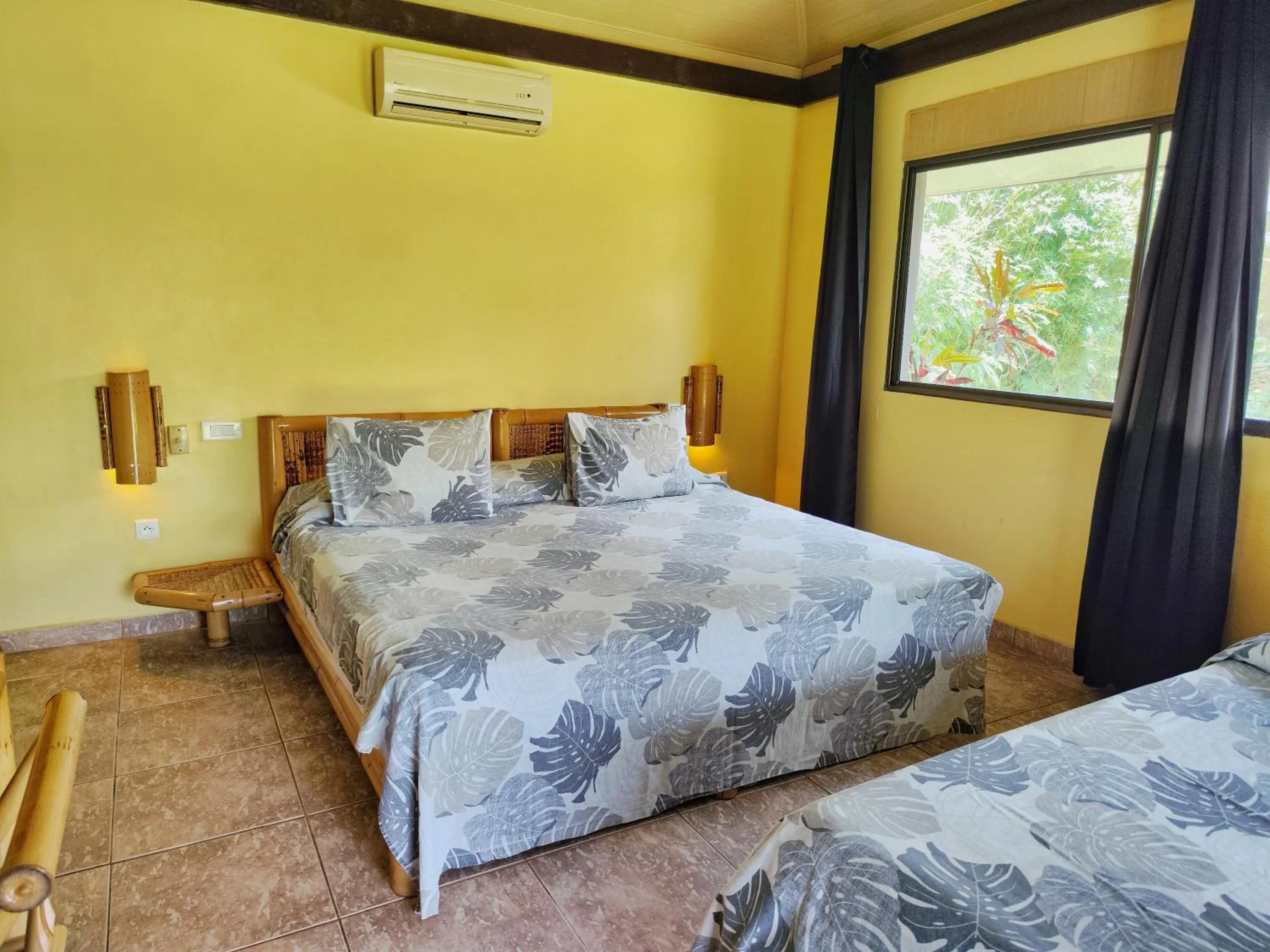 Bedroom, Bed in Hotel Kaveka