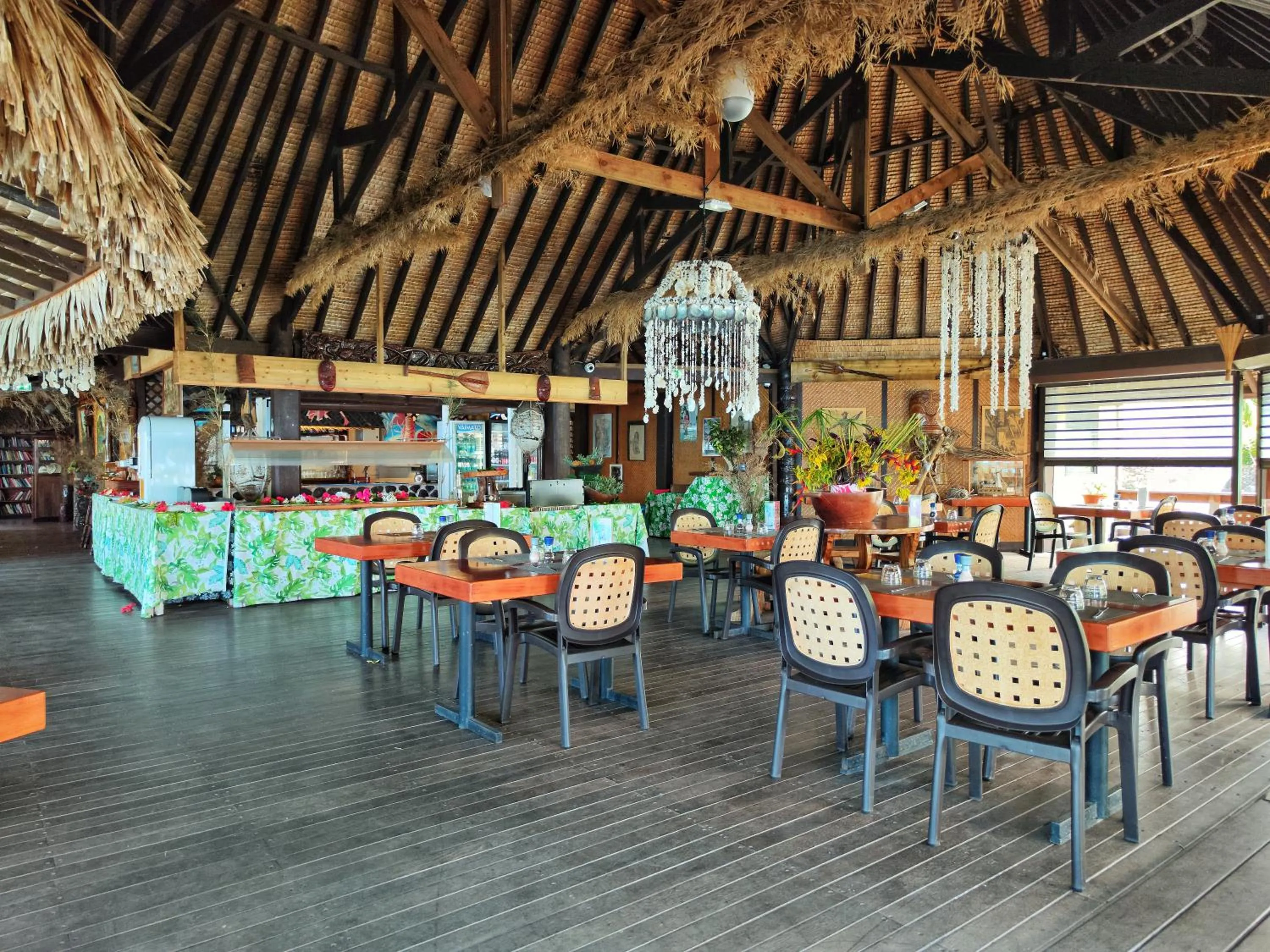 Restaurant/places to eat in Hotel Kaveka