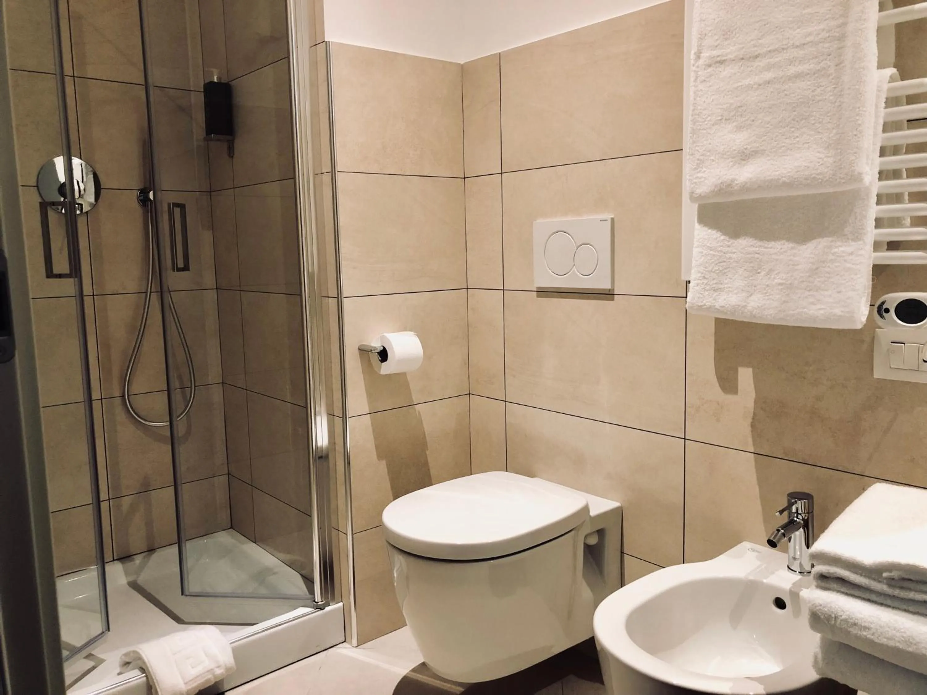 Toilet in Palazzina B - Contemporary Studio