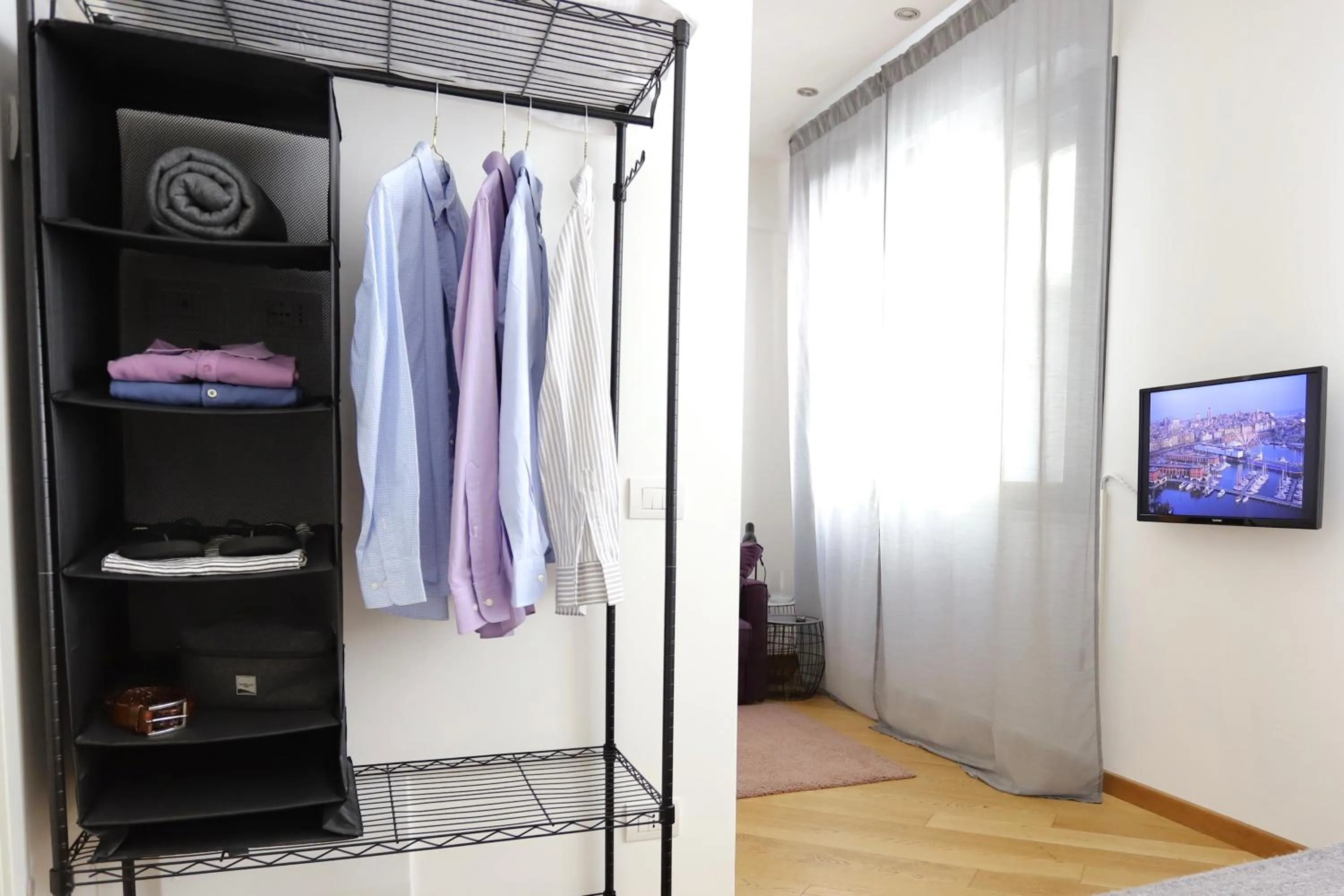 Communal lounge/ TV room in Palazzina B - Contemporary Studio