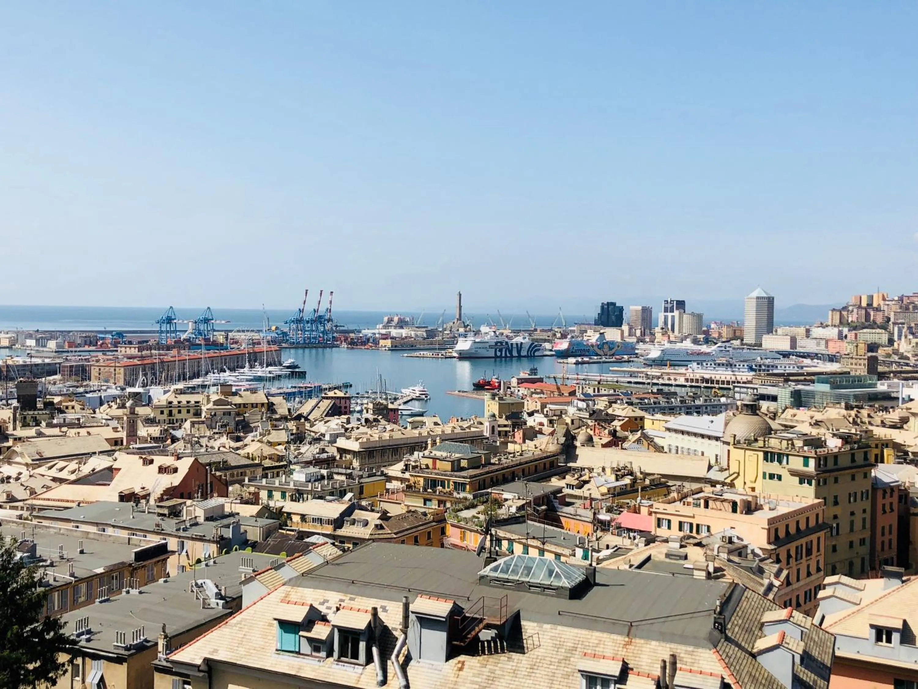 Location in Palazzina B - Contemporary Studio