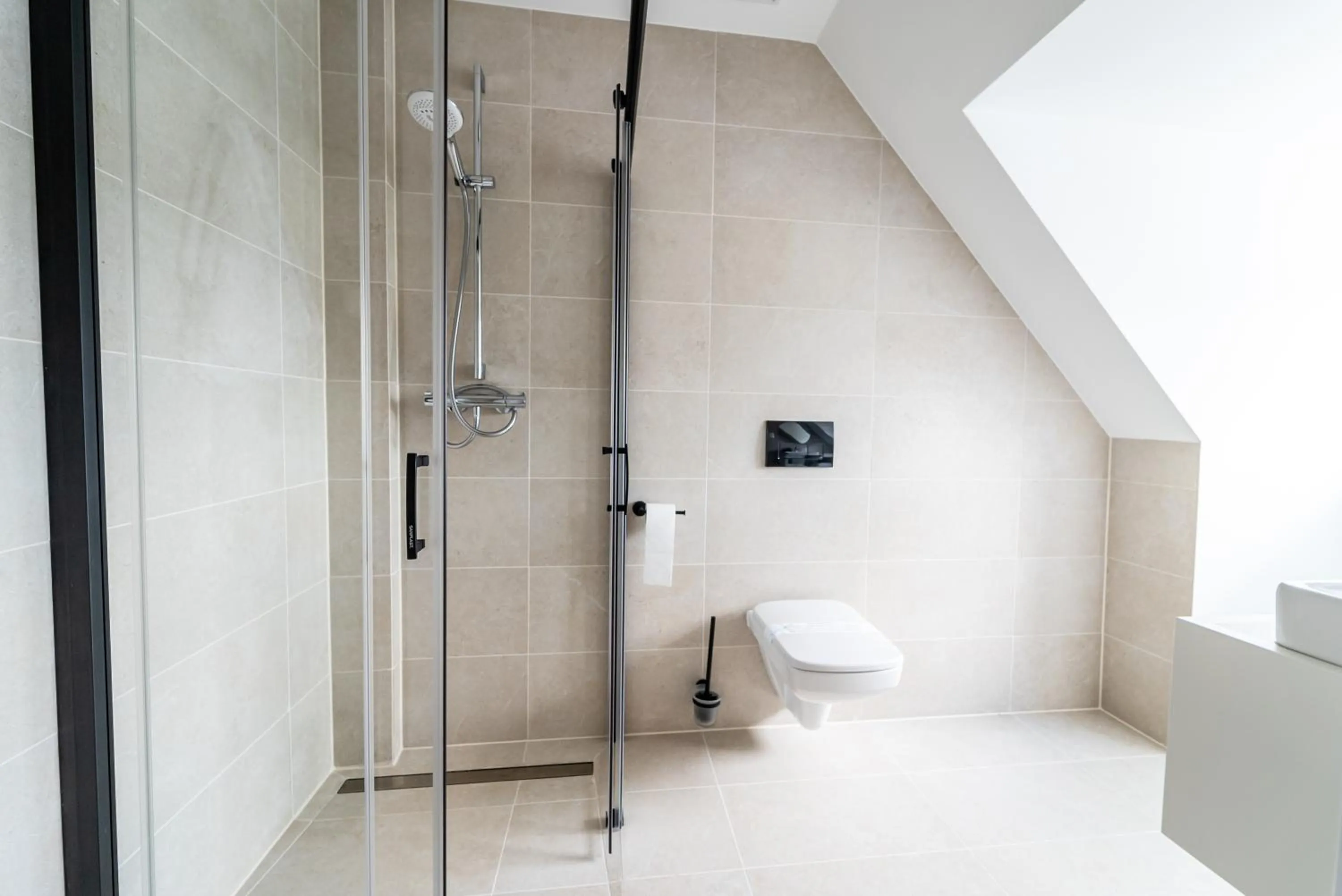 Shower in Hotel Piast