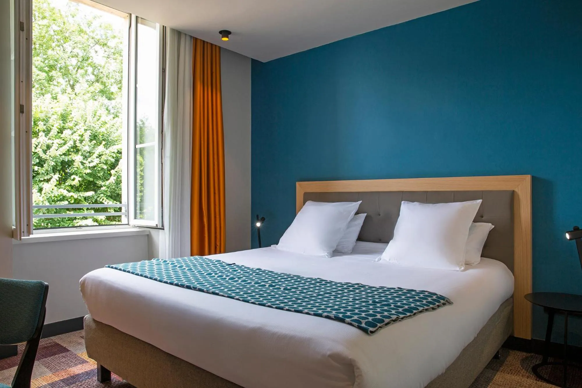 Bed in The Originals Boutique, Hôtel des Sources, Nevers Nord