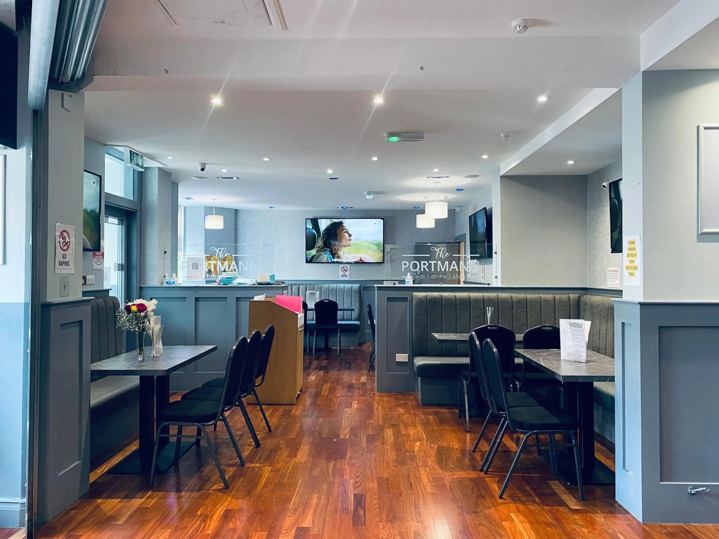 Restaurant/places to eat in The Portmann Hotel