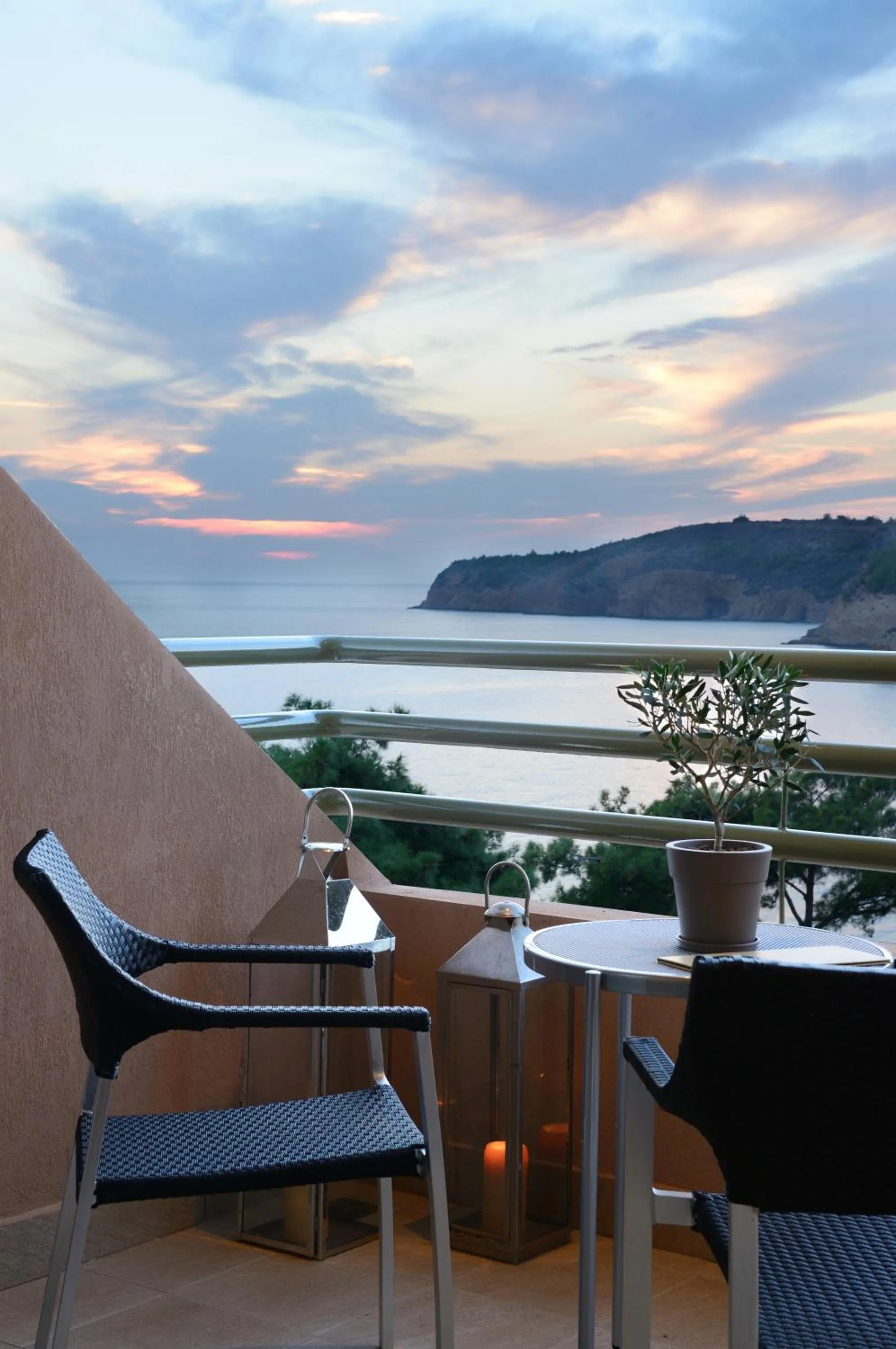 Deluxe Double or Twin Room with Sea View in Royal Paradise Beach Resort & Spa - Adults Friendly Hotel