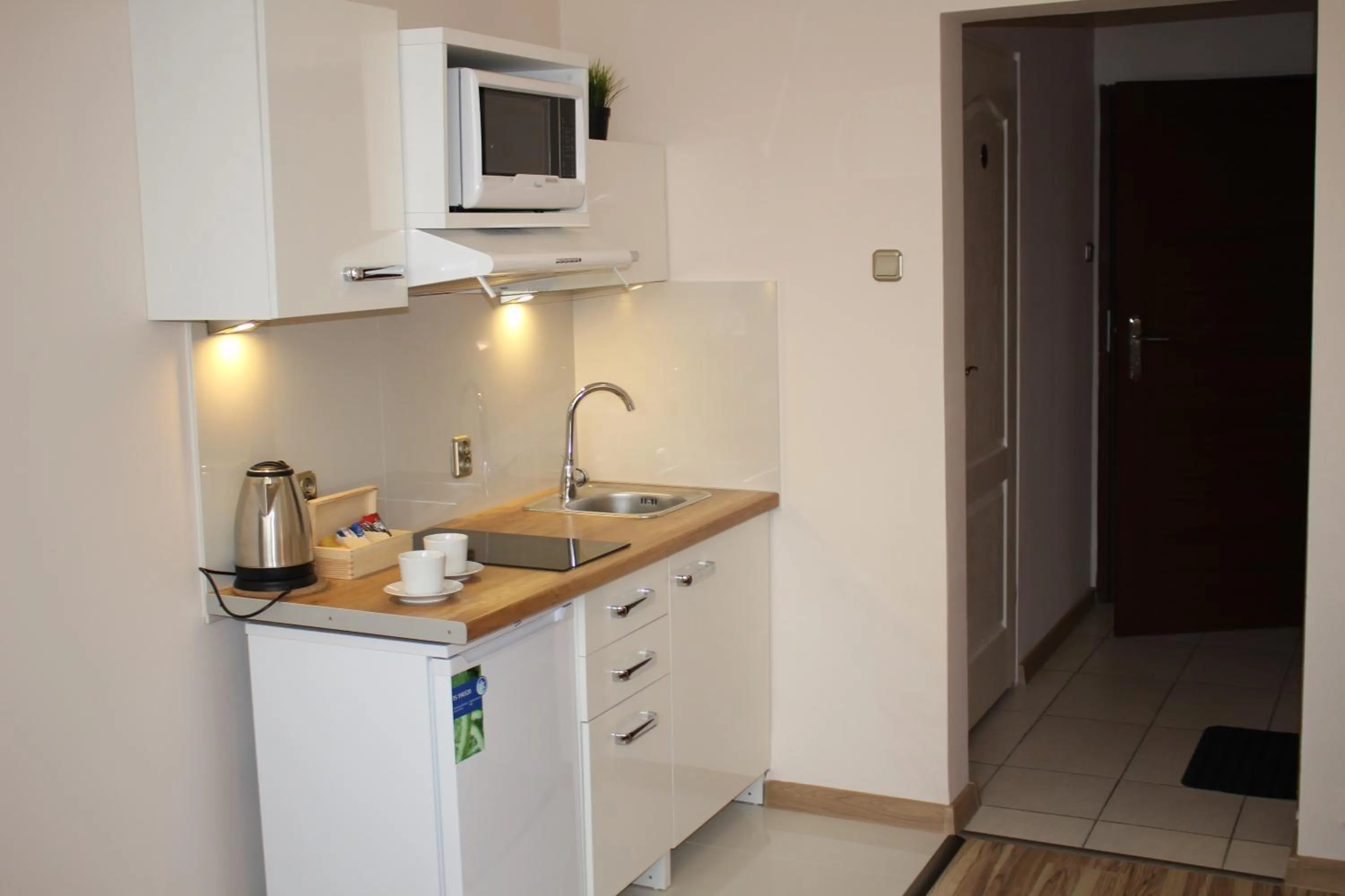 Kitchen or kitchenette in Hotel 1