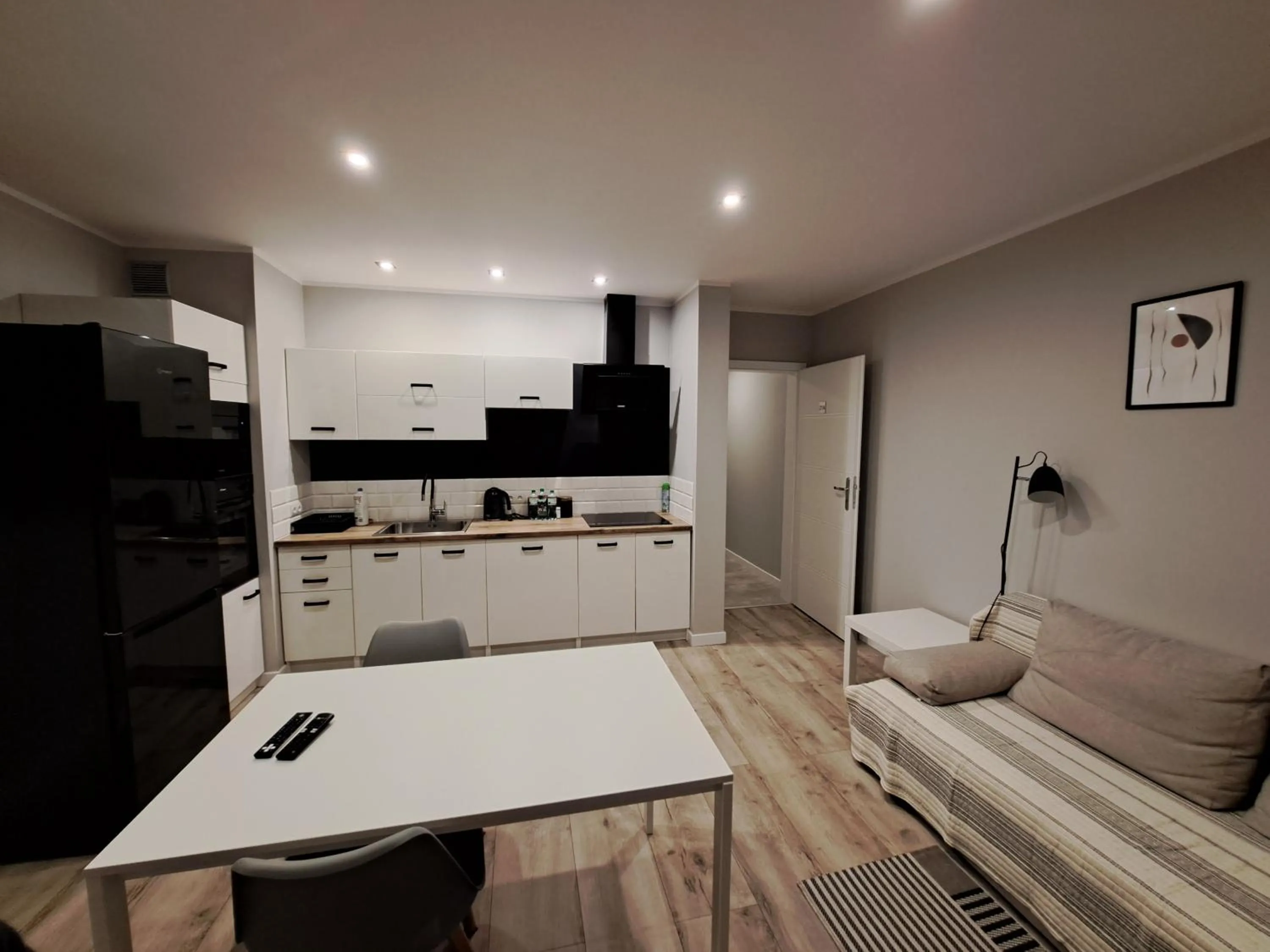 Kitchen or kitchenette in Hotel 1