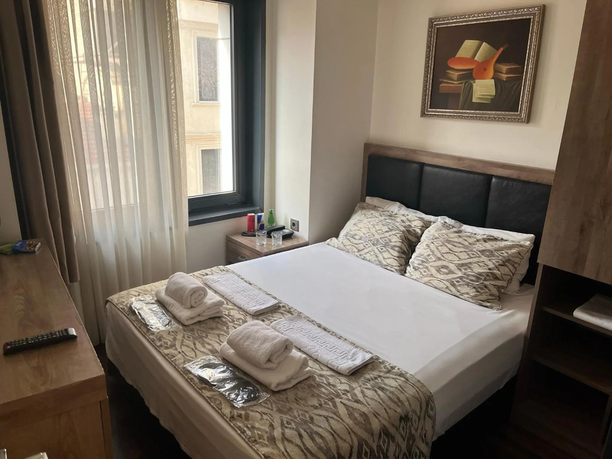 Bed in Pandora Hotel